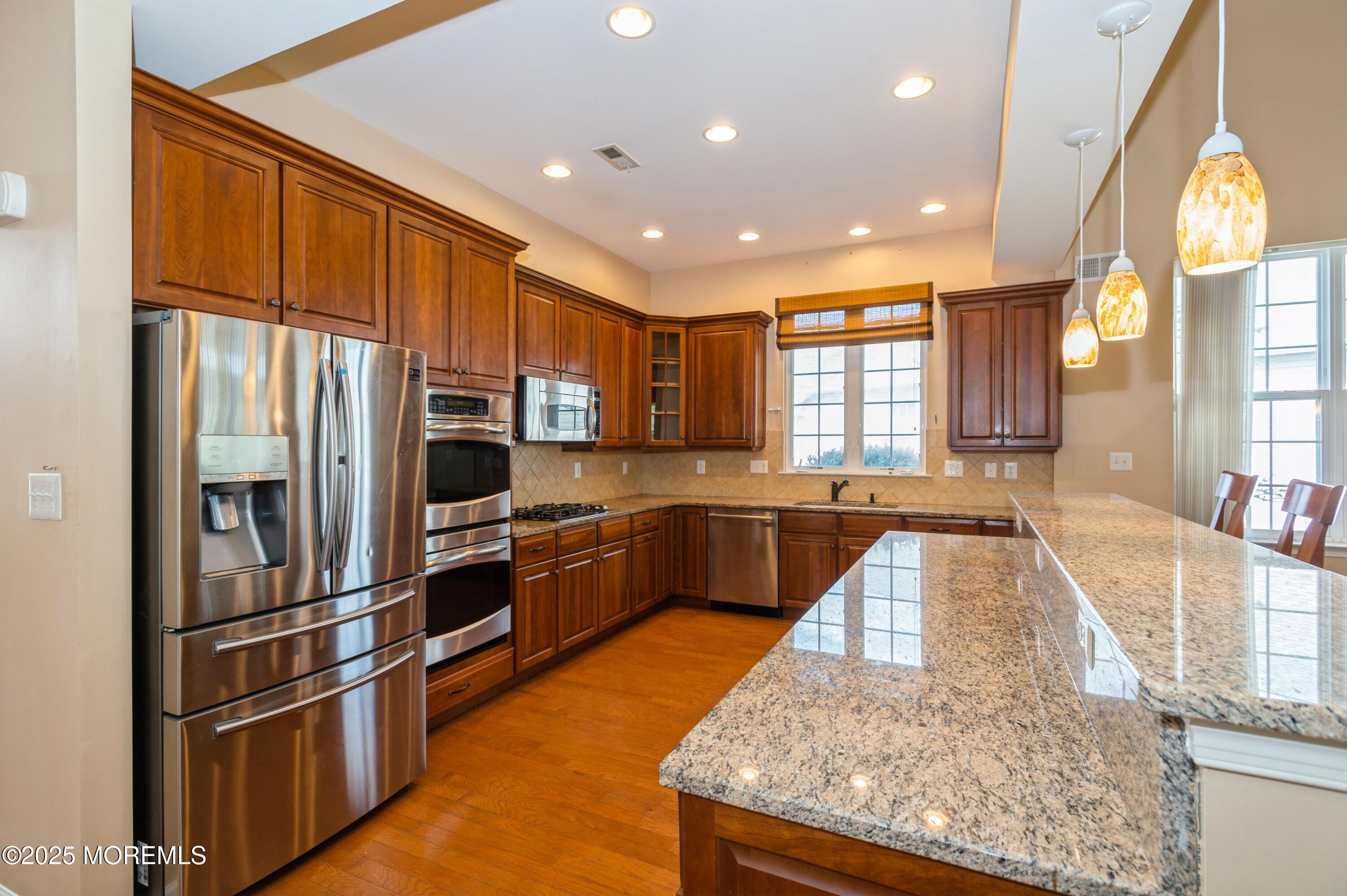 7 Riviera Drive, Monroe, New Jersey image 4