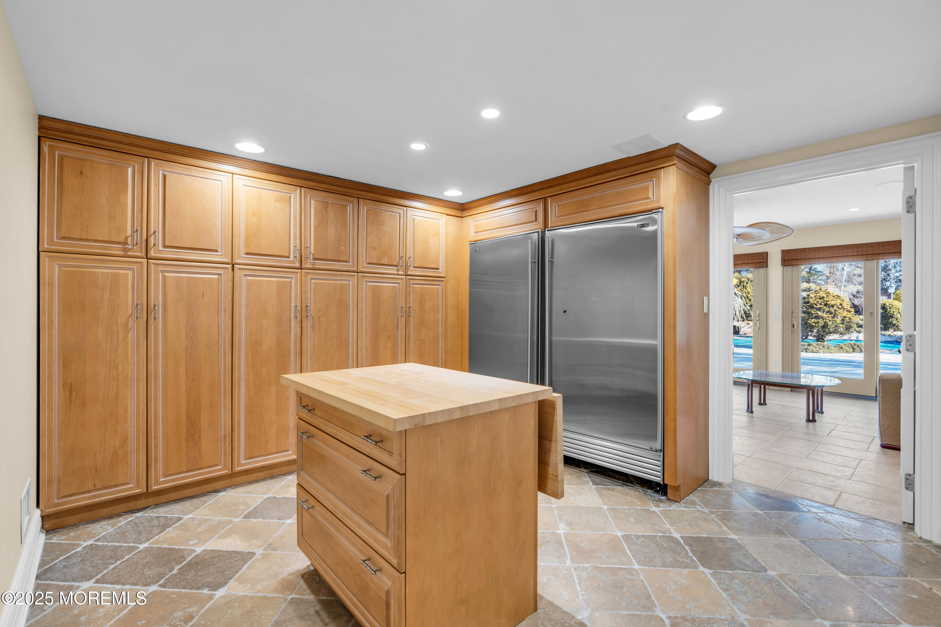 100 Sandalwood Drive, Marlboro, New Jersey image 22