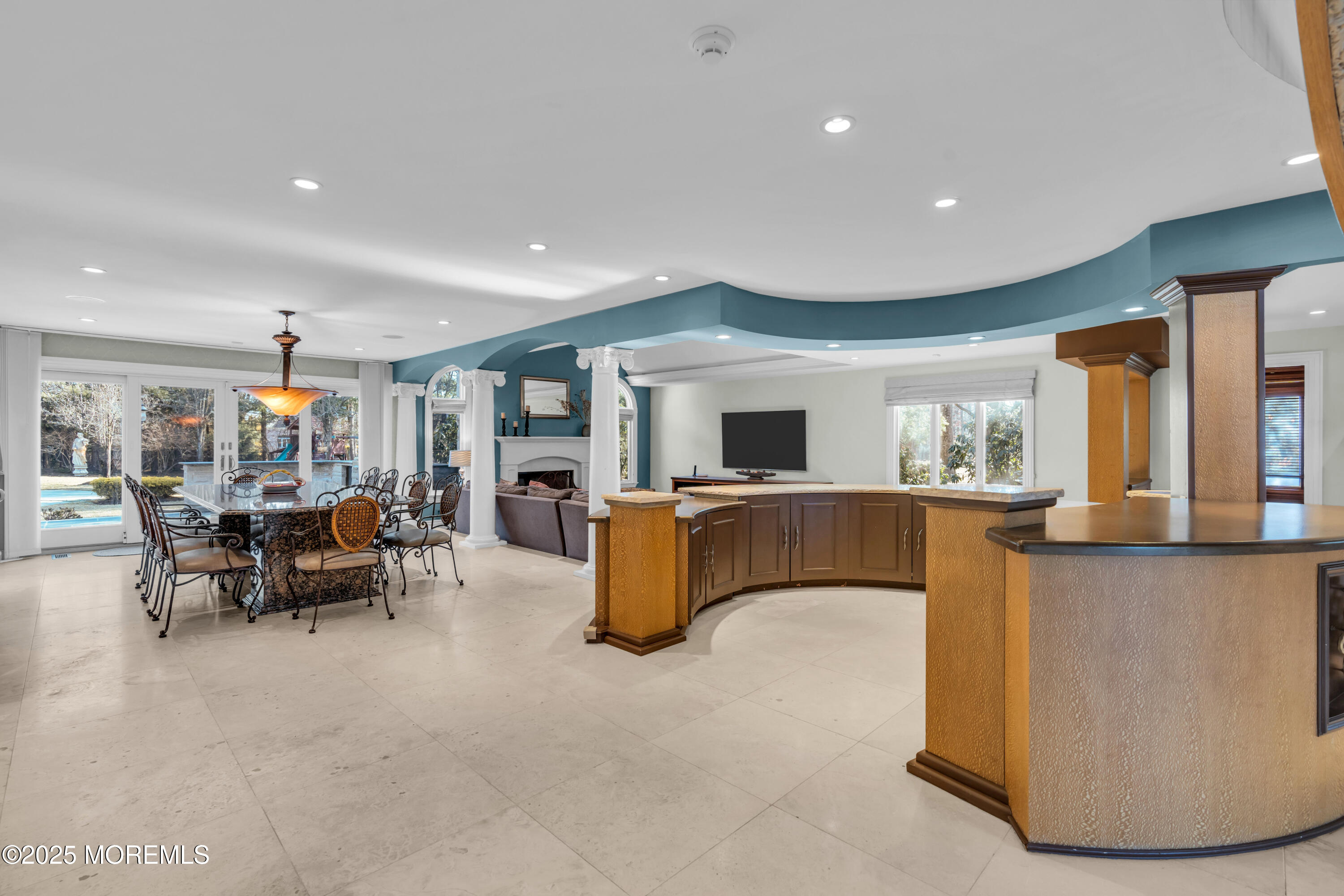 100 Sandalwood Drive, Marlboro, New Jersey image 15