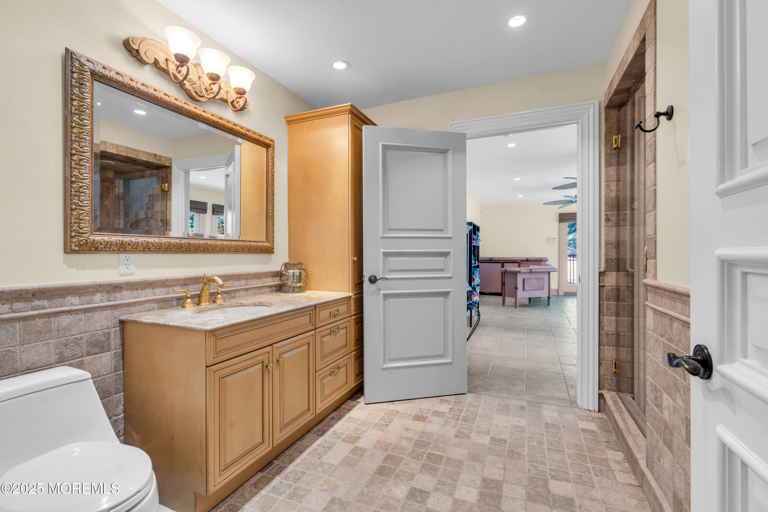 100 Sandalwood Drive, Marlboro, New Jersey image 38