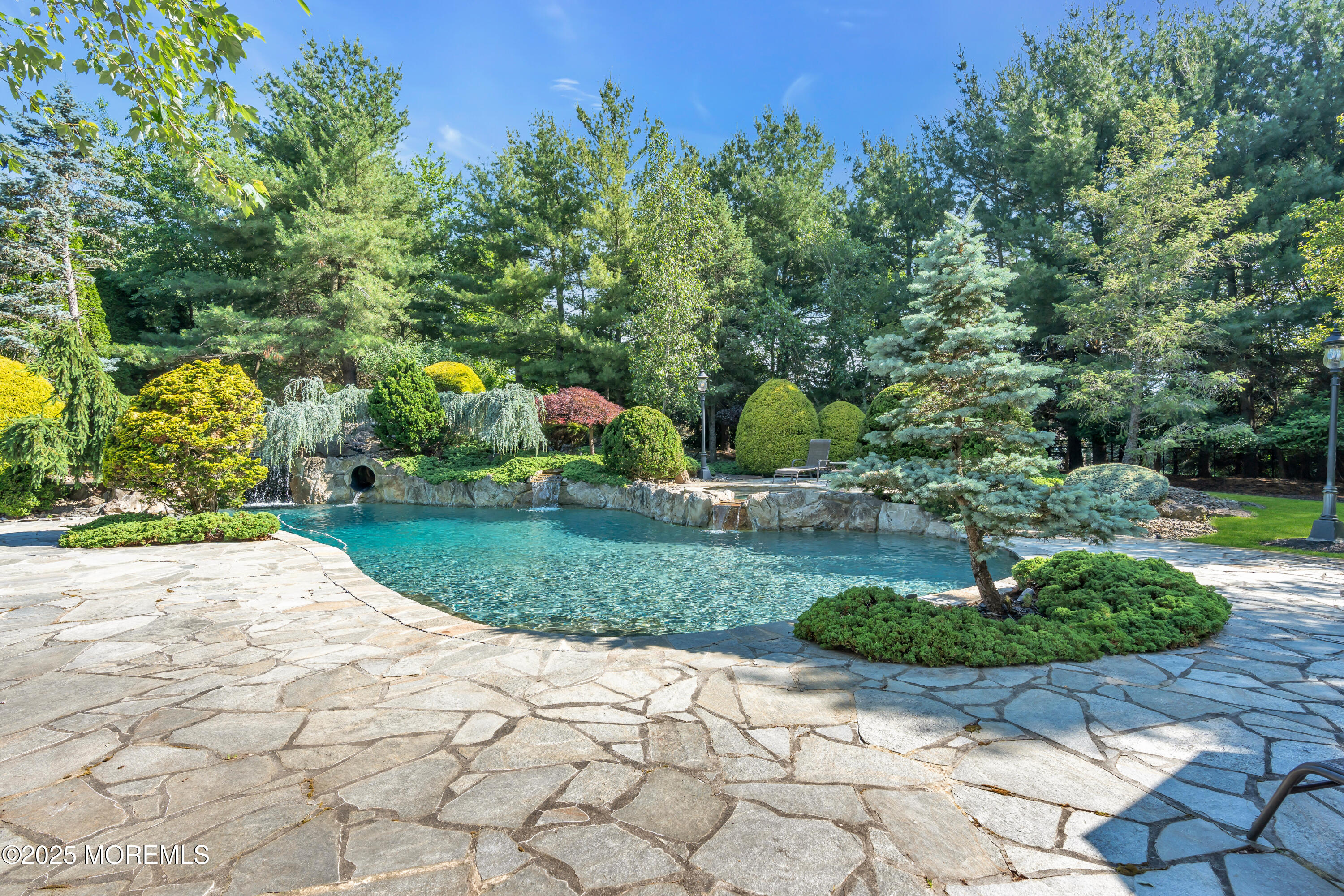 100 Sandalwood Drive, Marlboro, New Jersey image 11