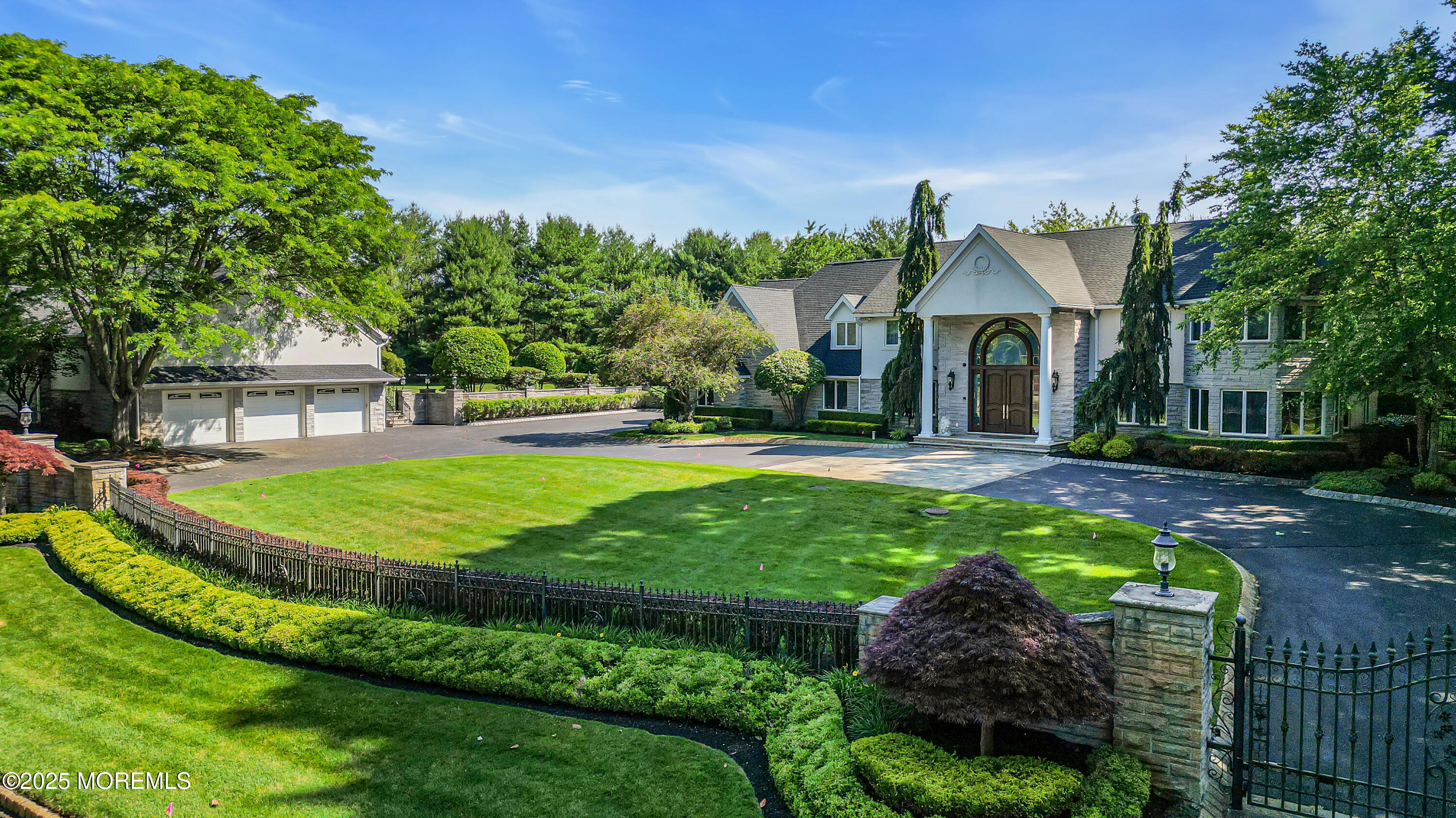 100 Sandalwood Drive, Marlboro, New Jersey image 4