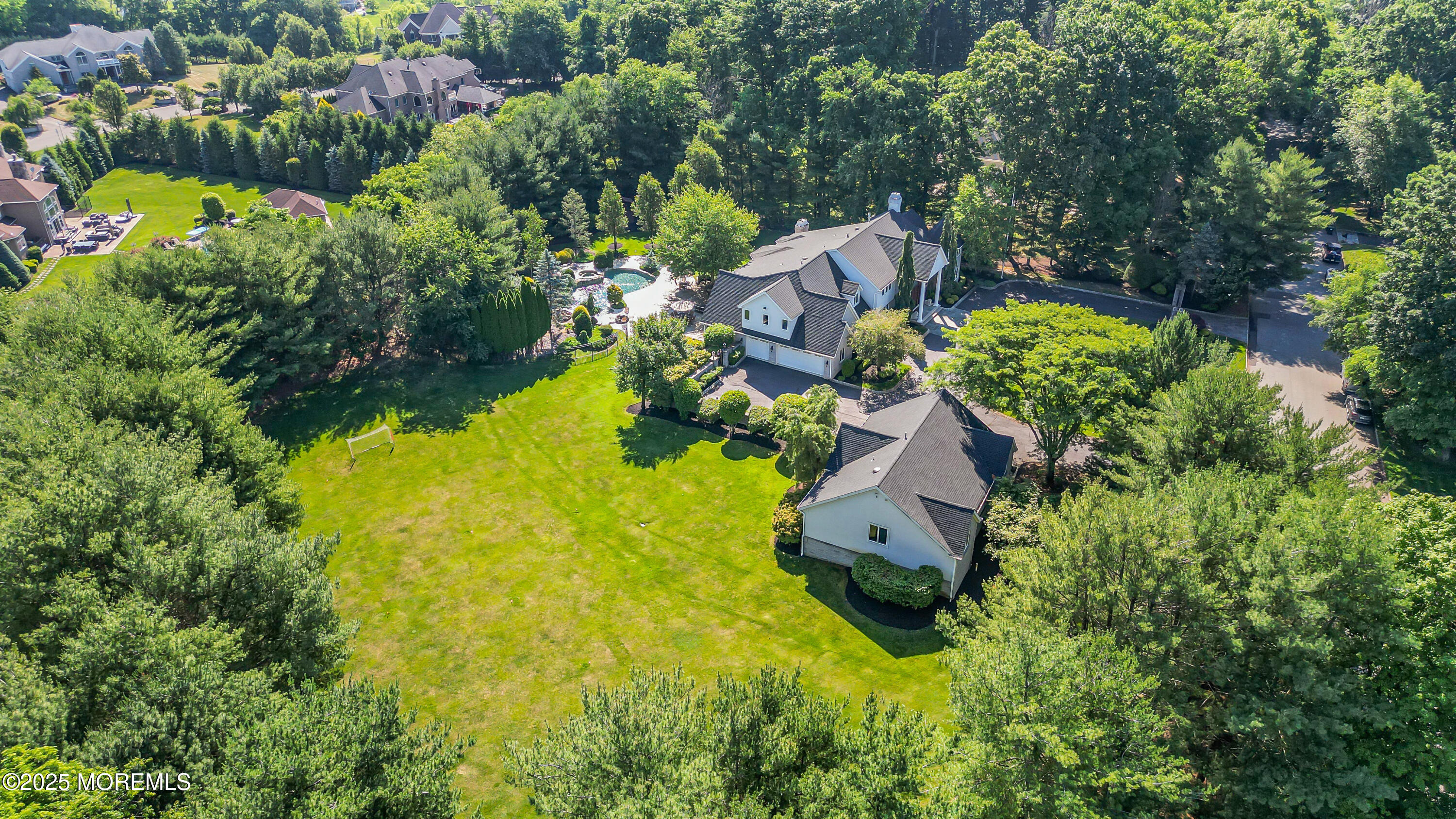 100 Sandalwood Drive, Marlboro, New Jersey image 8