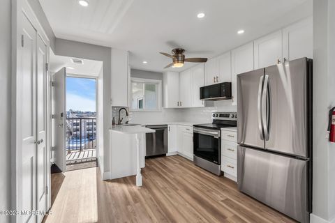 Condo For Sale - 51 Hiering Avenue #D4<br/> Seaside Heights, NJ 08751