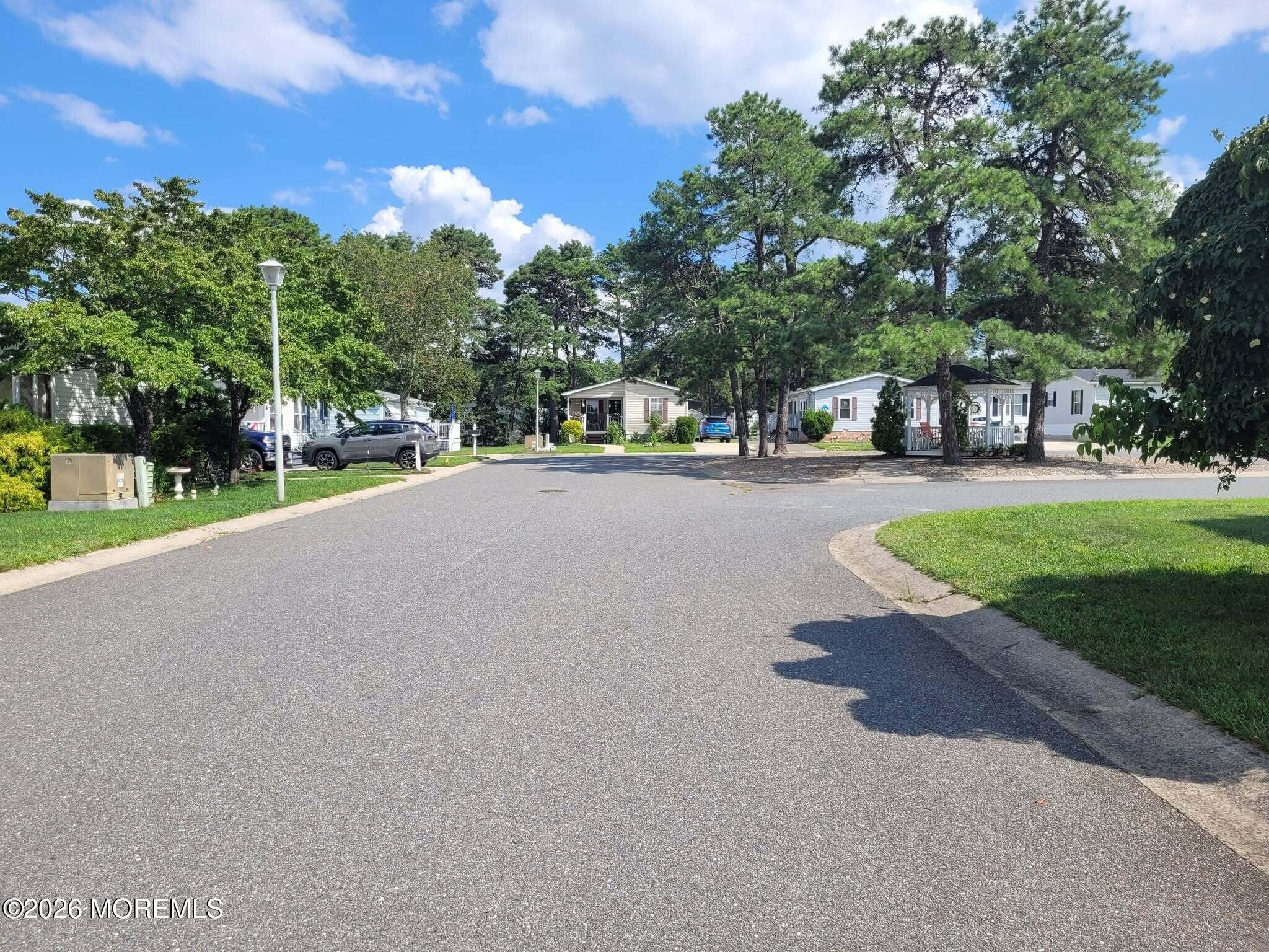 123 Briarwood Court
