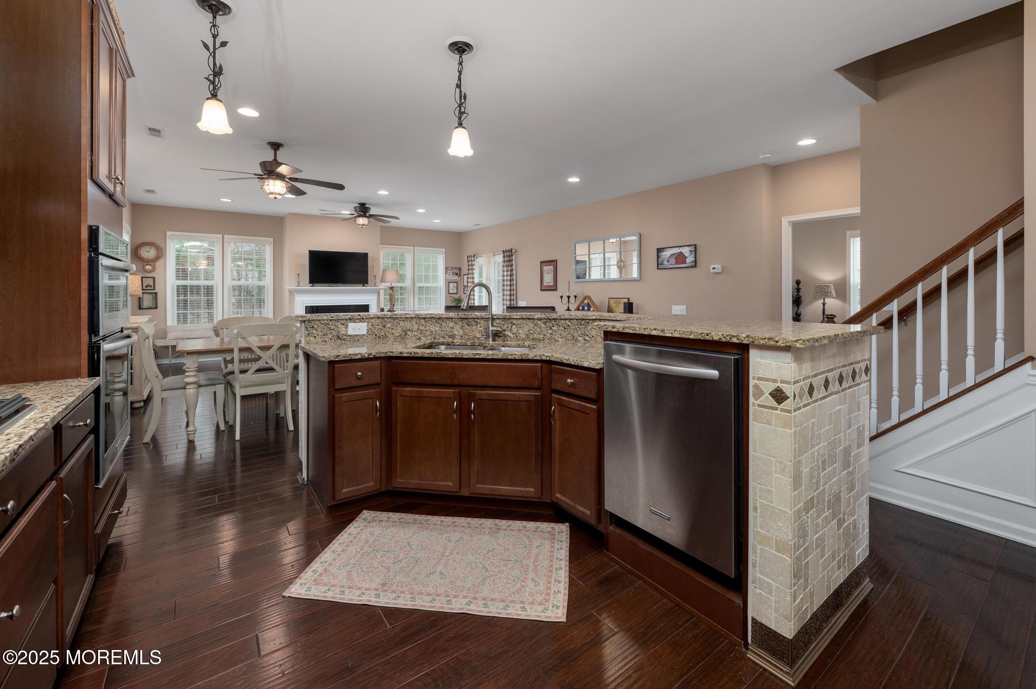 3 Gainsborough Lane, Manchester, New Jersey image 11