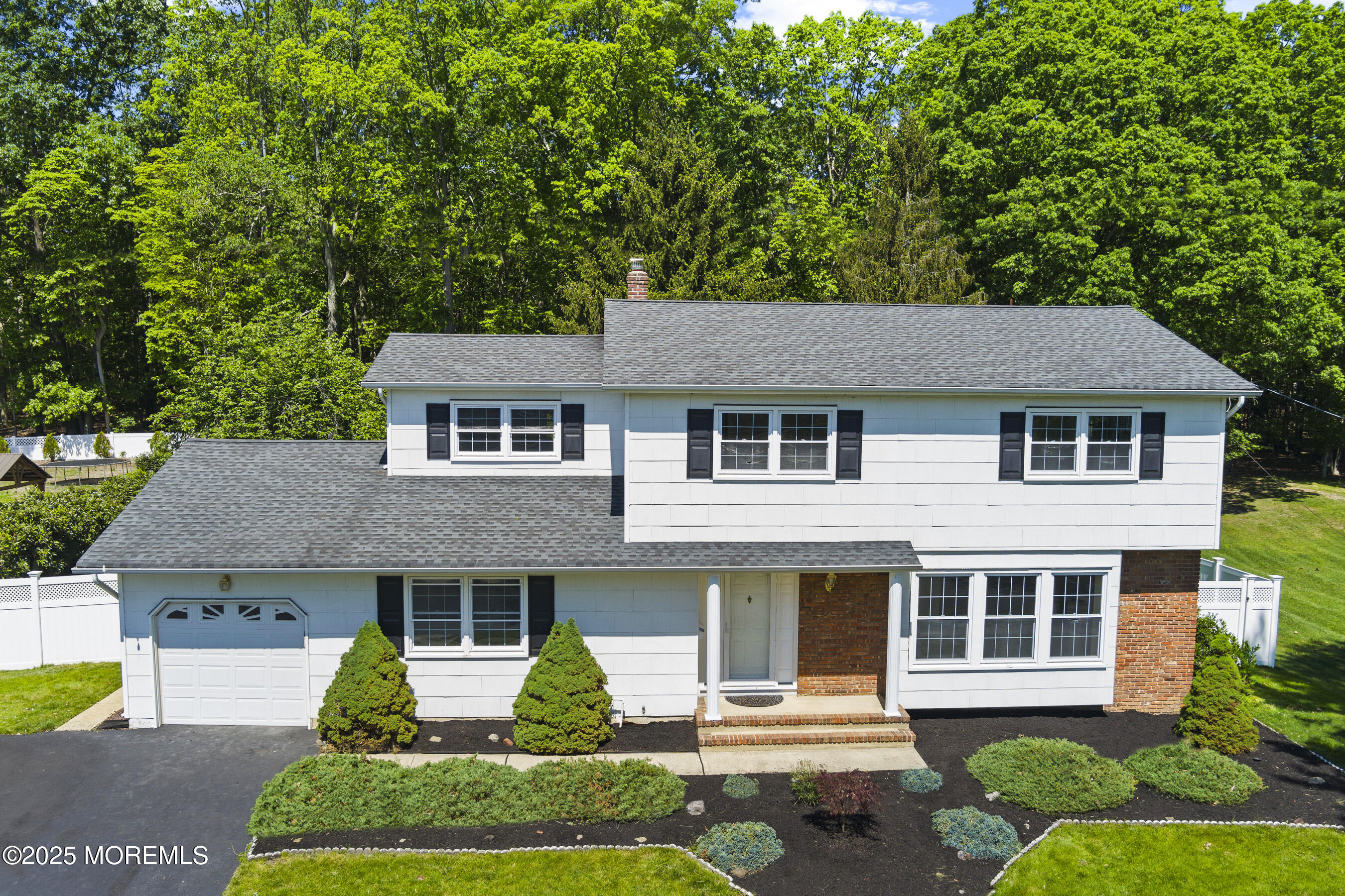 10 Pepperidge Road, Howell, New Jersey image 2