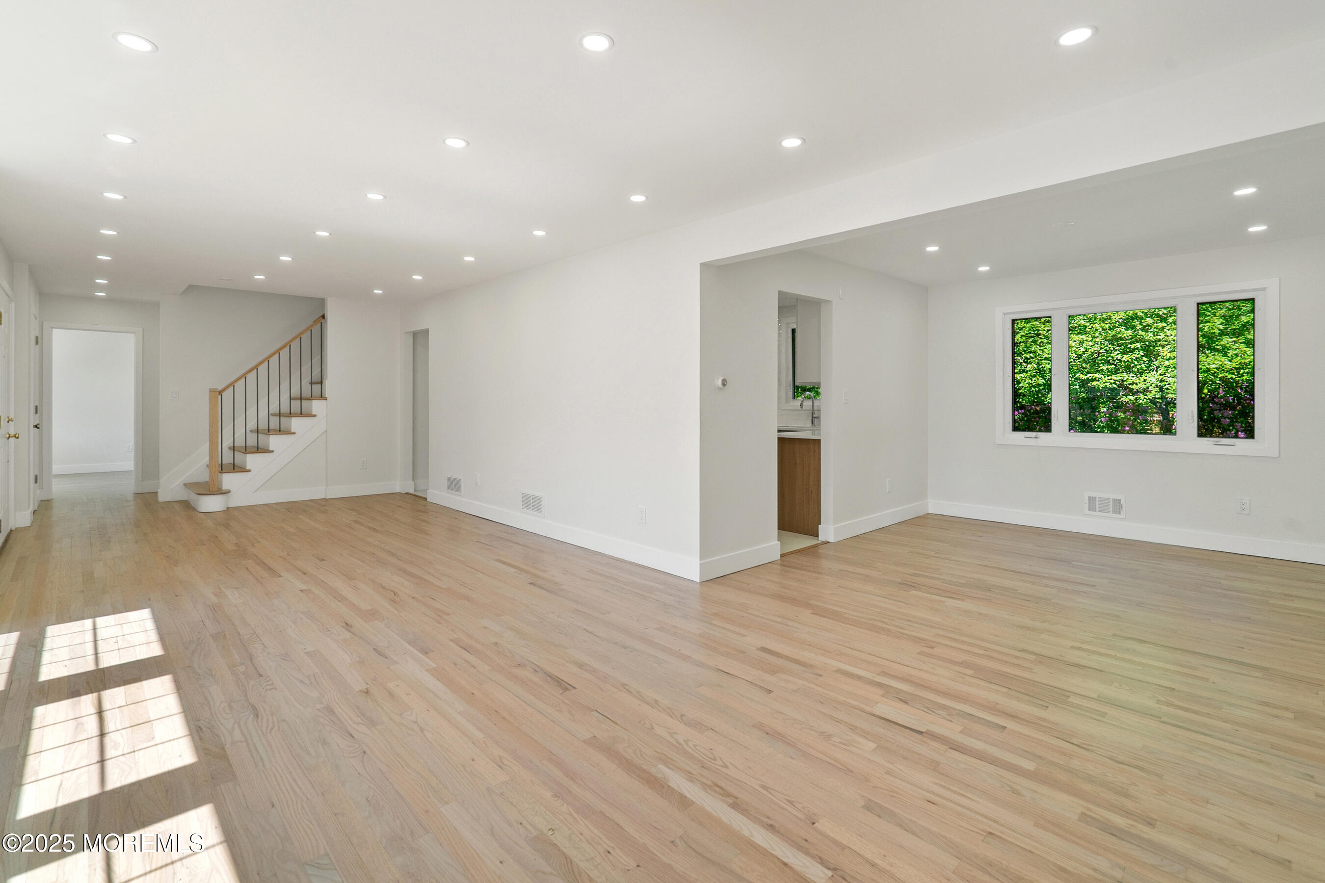 10 Pepperidge Road, Howell, New Jersey image 11