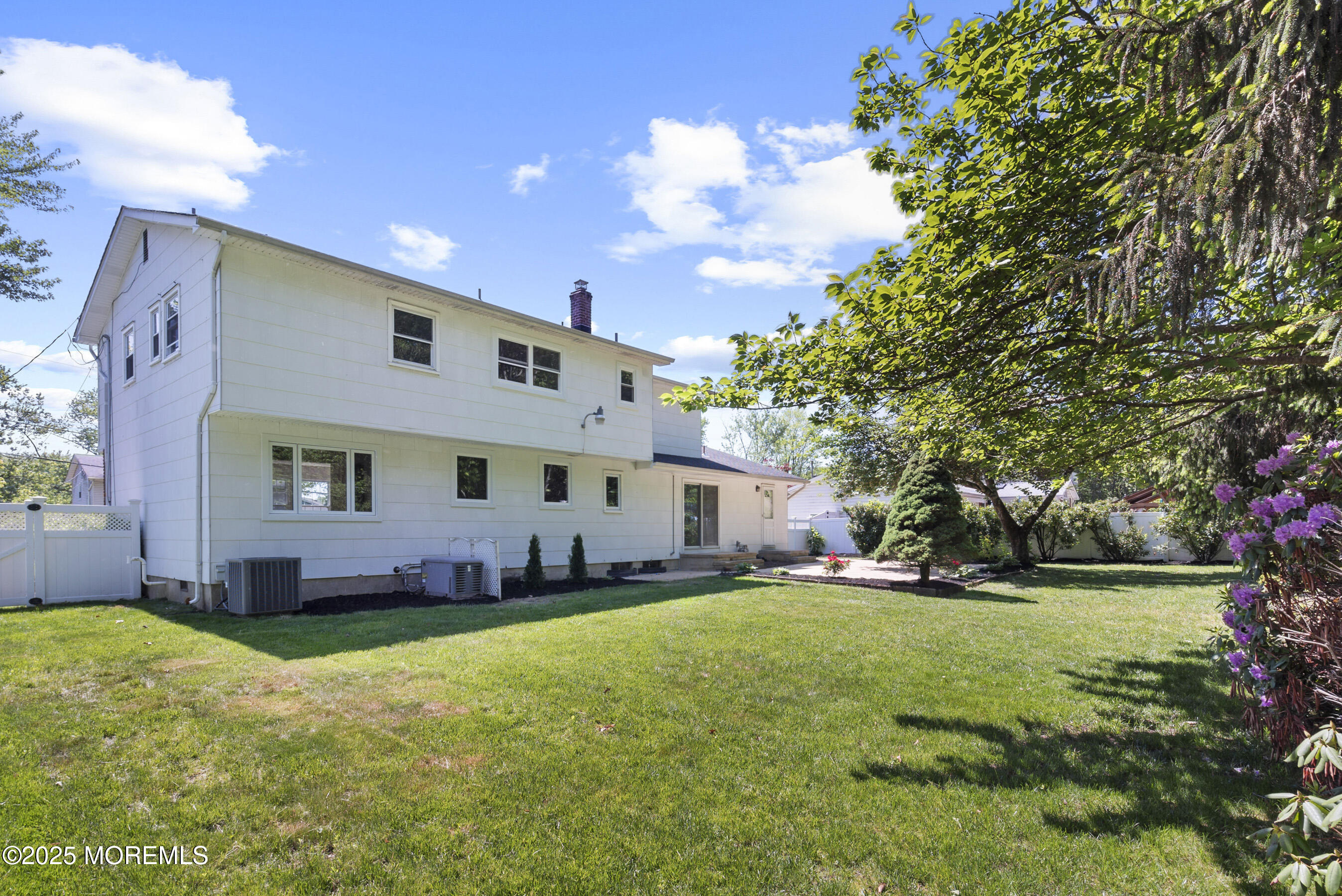 10 Pepperidge Road, Howell, New Jersey image 49