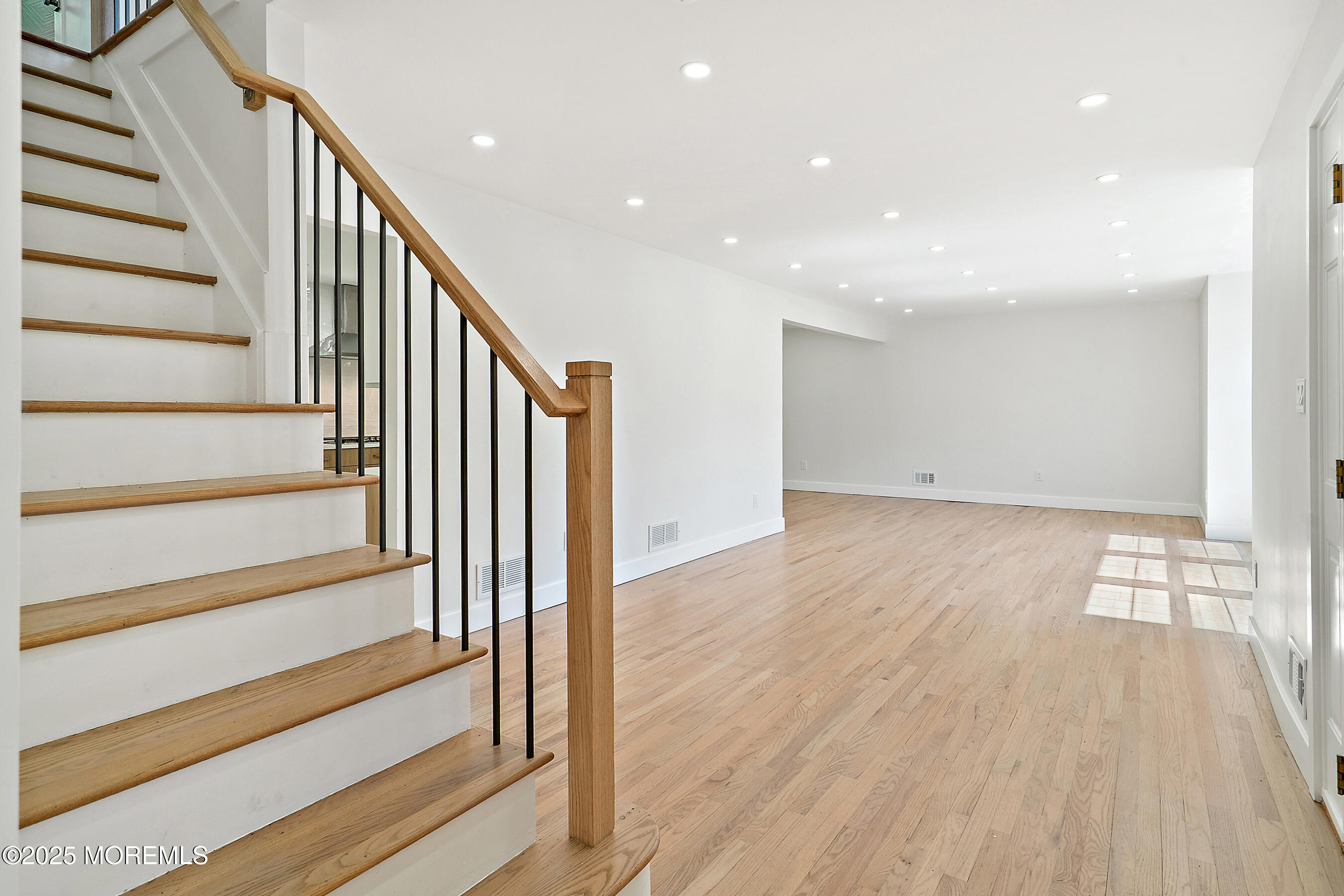 10 Pepperidge Road, Howell, New Jersey image 7