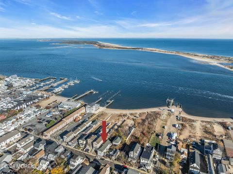 48 5th Street Highlands NJ 07732