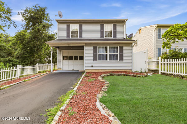1116 Alaska Avenue - Photo 2