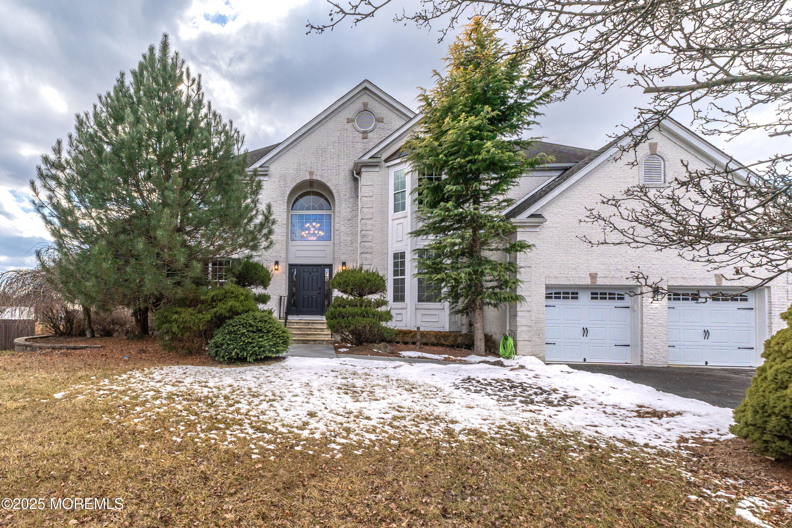 5 Mcfarlane Circle, Monroe Township, New Jersey image 1