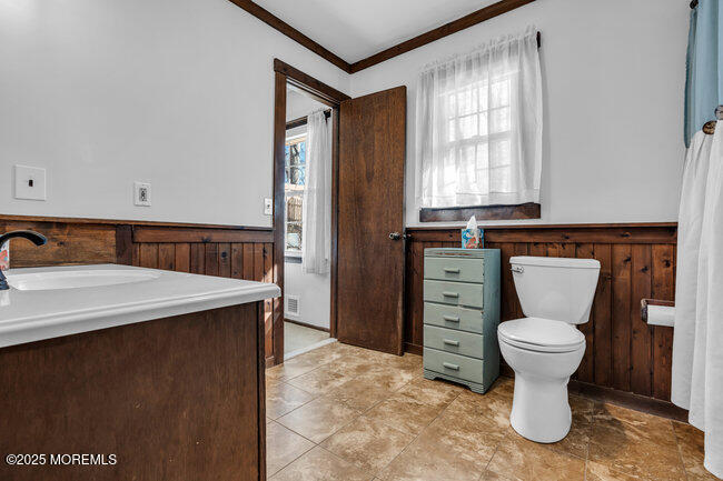 548 Albermarle Road, Brick, New Jersey image 24