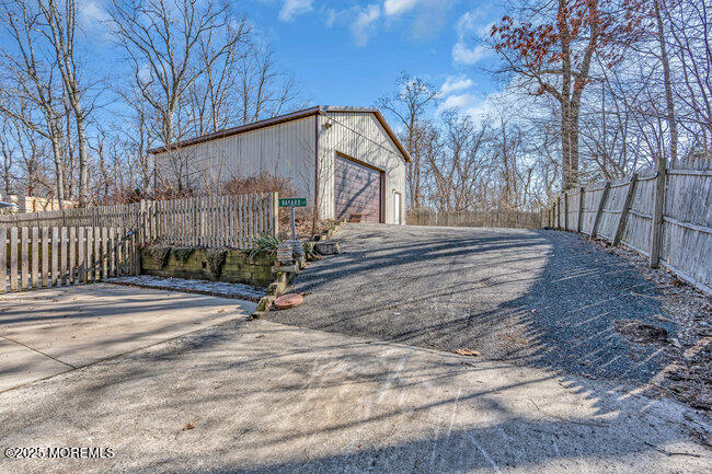 548 Albermarle Road, Brick, New Jersey image 40