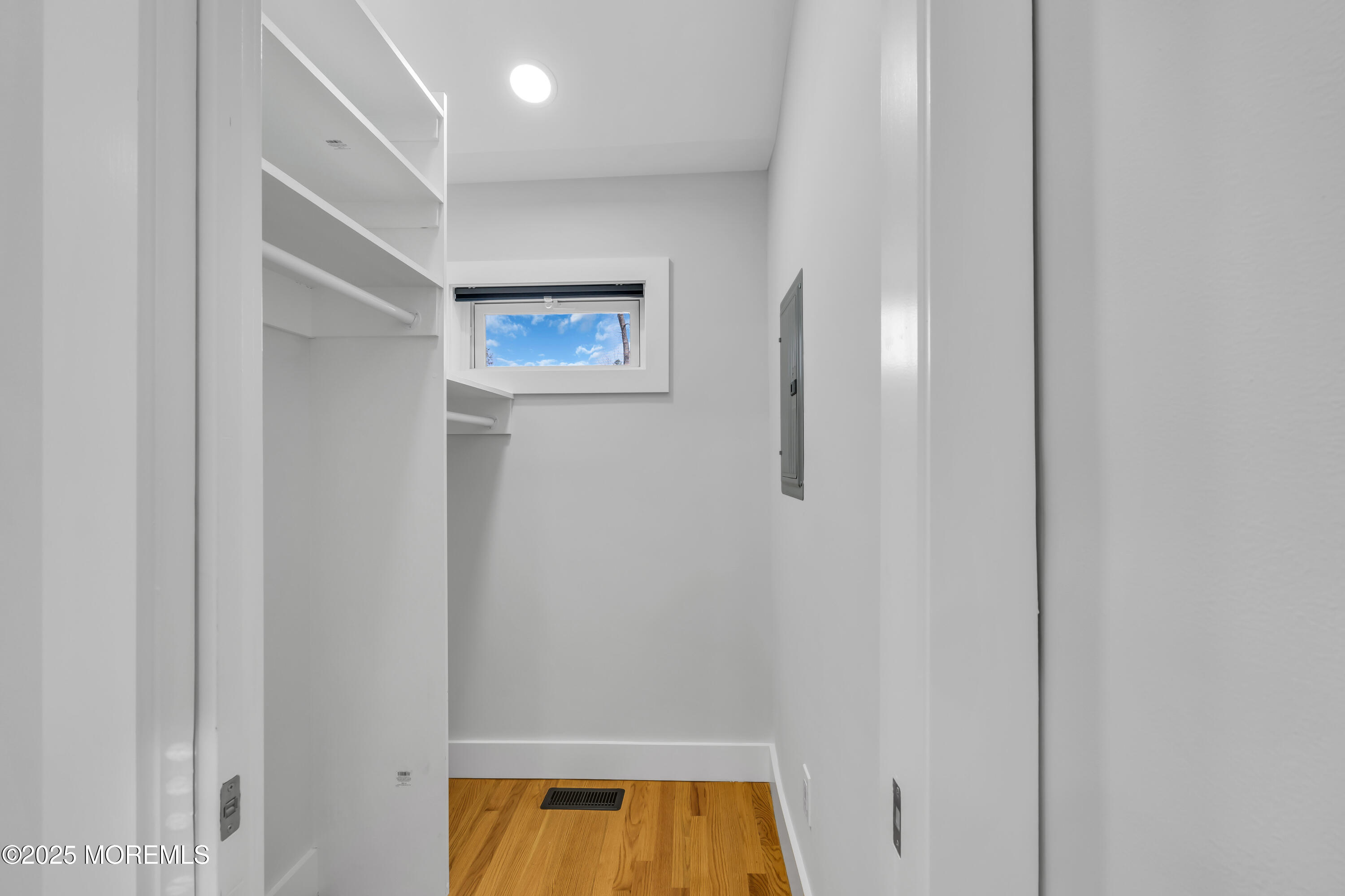 142 Freehold Road, Manalapan, New Jersey image 16