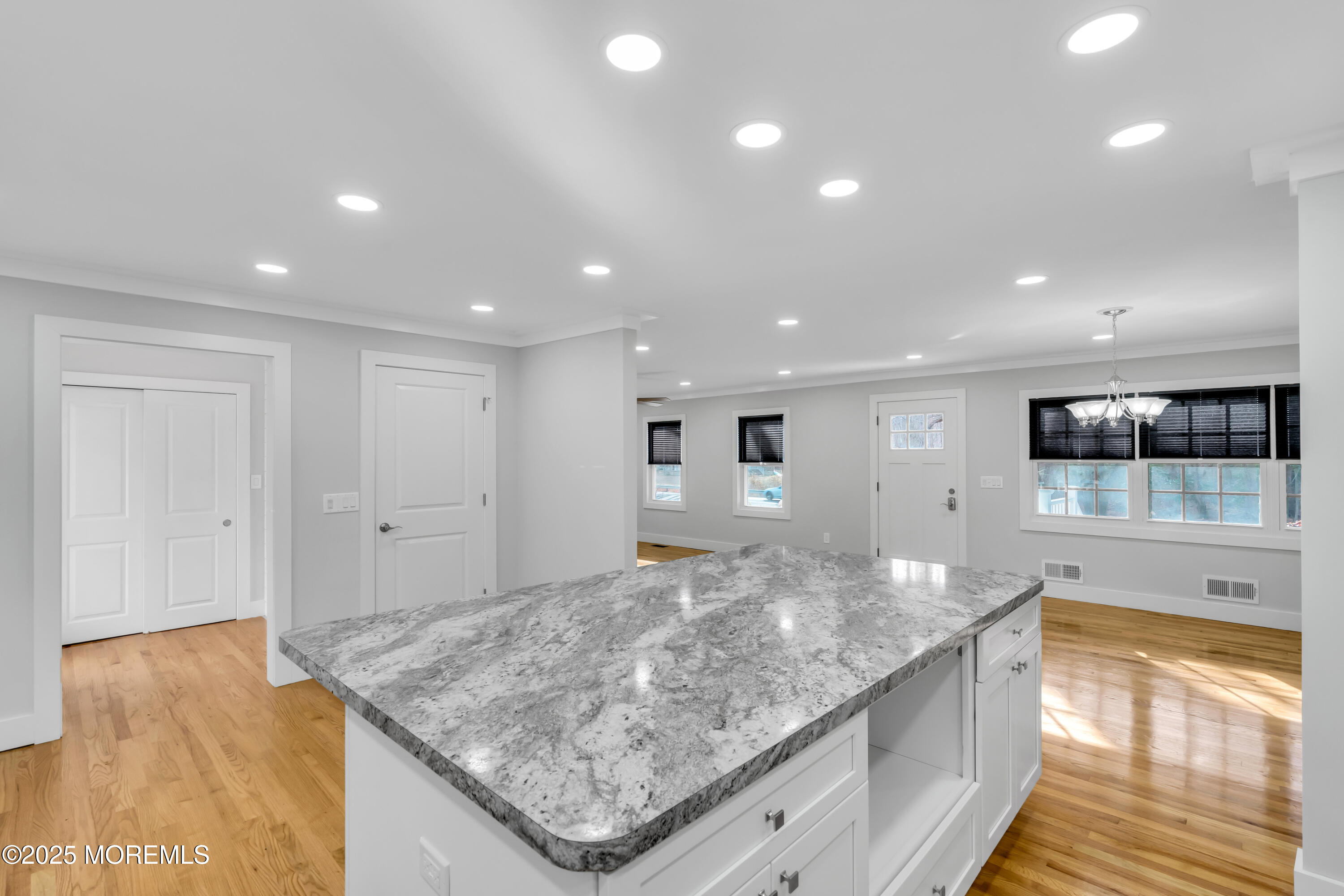 142 Freehold Road, Manalapan, New Jersey image 13