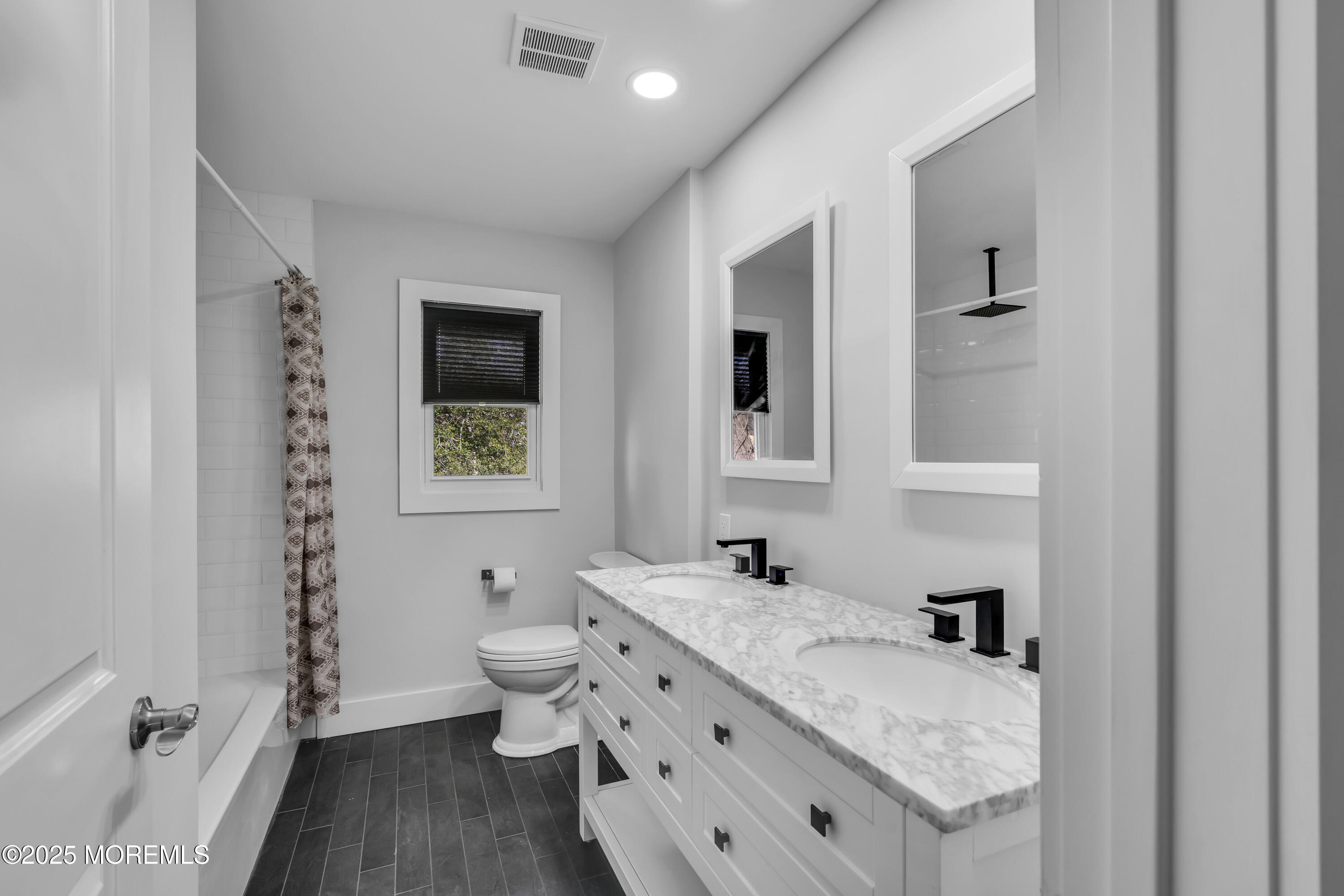 142 Freehold Road, Manalapan, New Jersey image 26