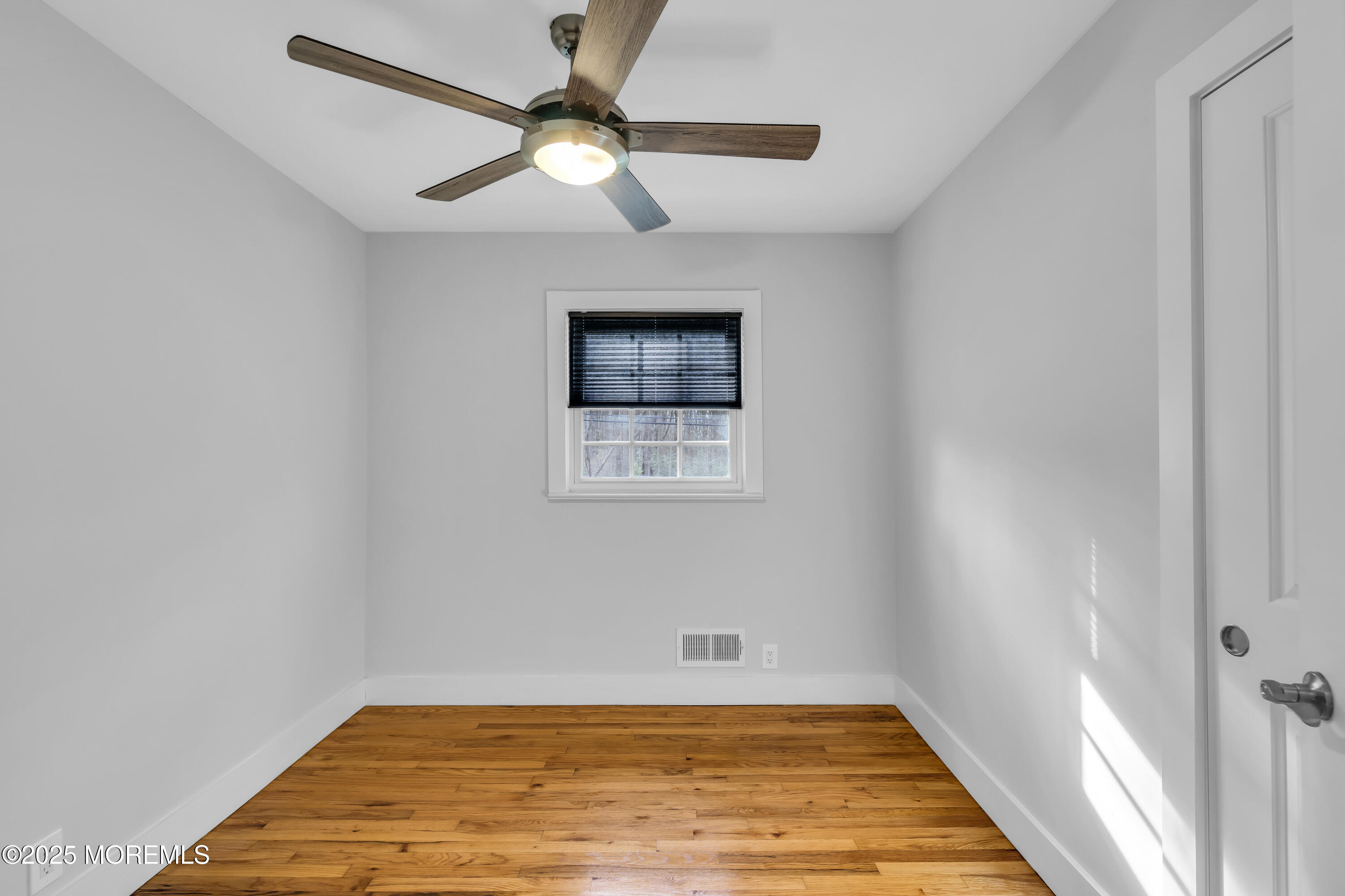 142 Freehold Road, Manalapan, New Jersey image 21