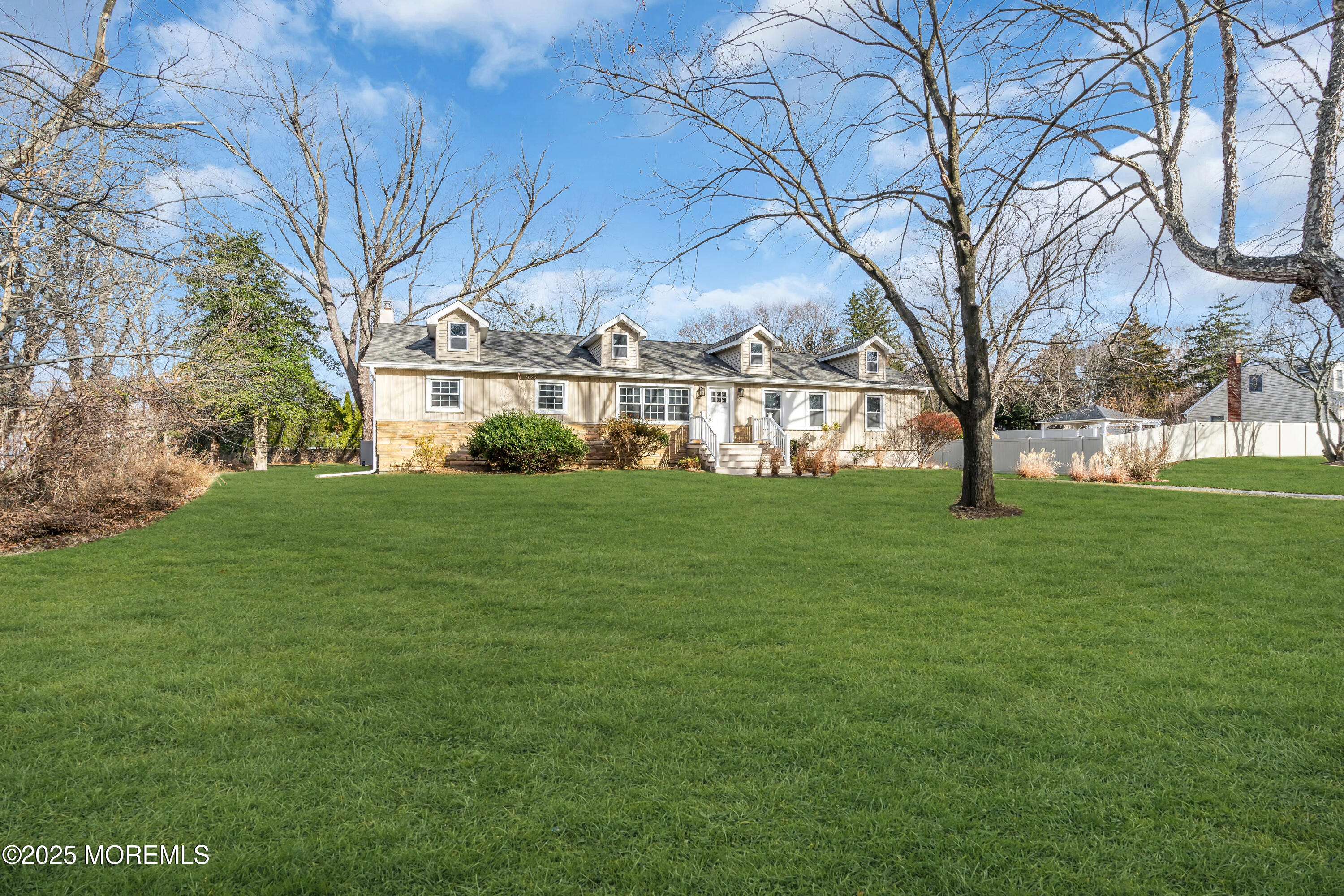 142 Freehold Road, Manalapan, New Jersey image 1