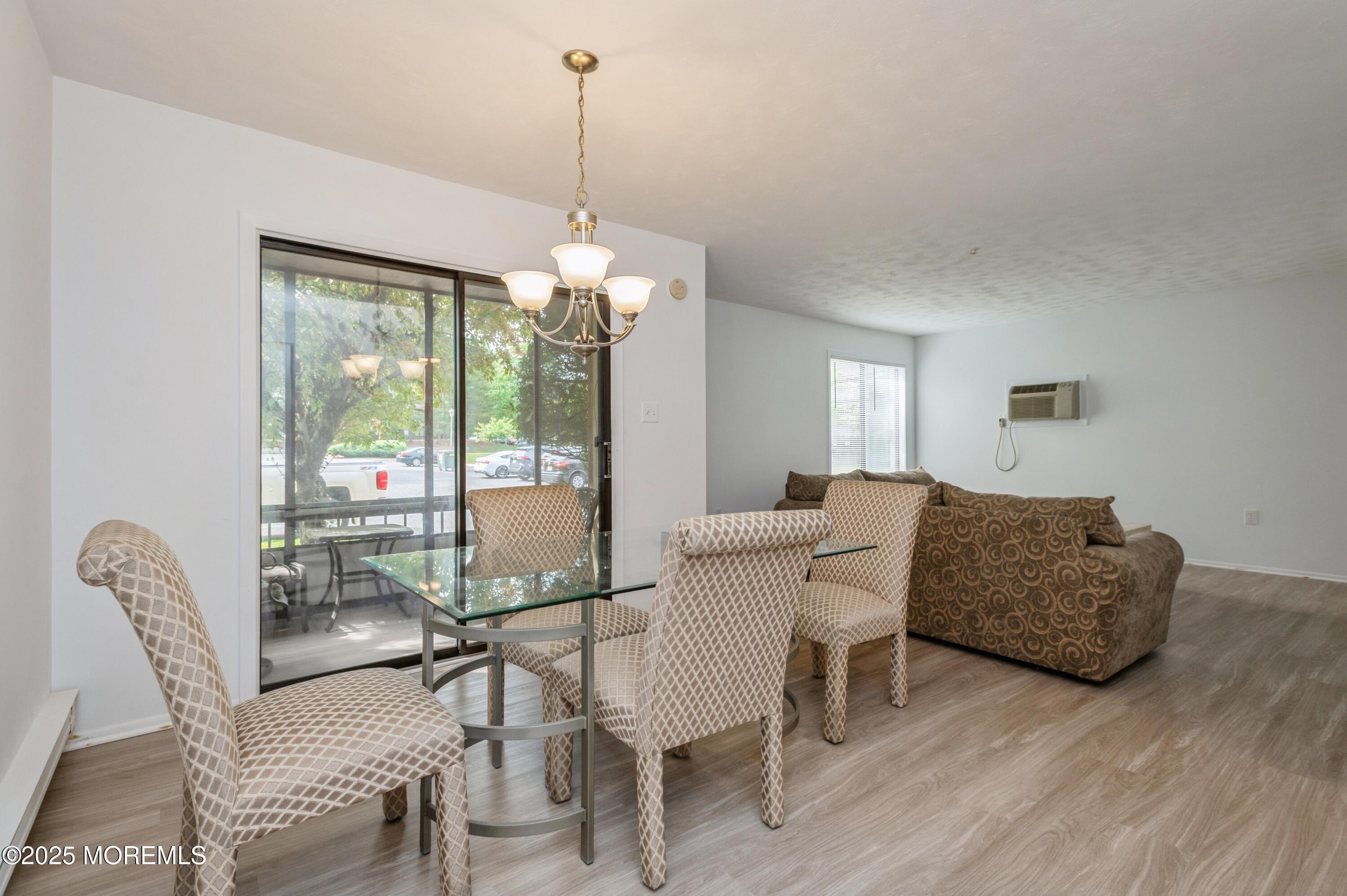 58 Amberly Drive #E, Manalapan, New Jersey image 11