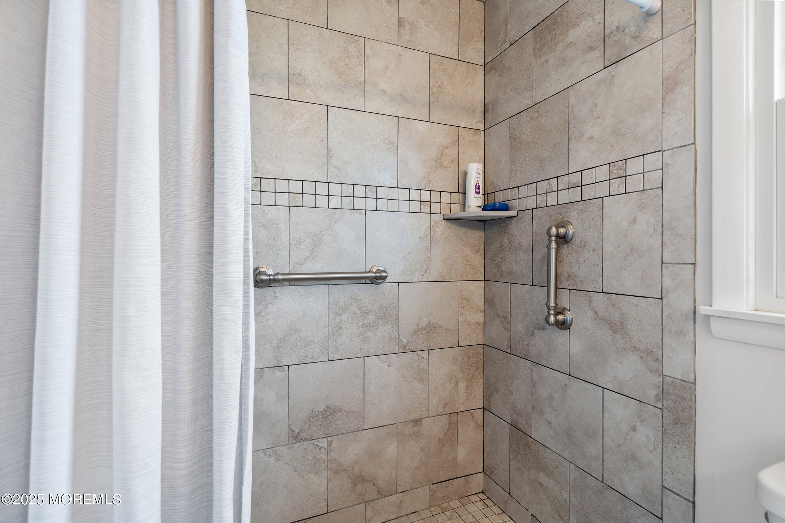 124 Blake Circle, Brick, New Jersey image 18