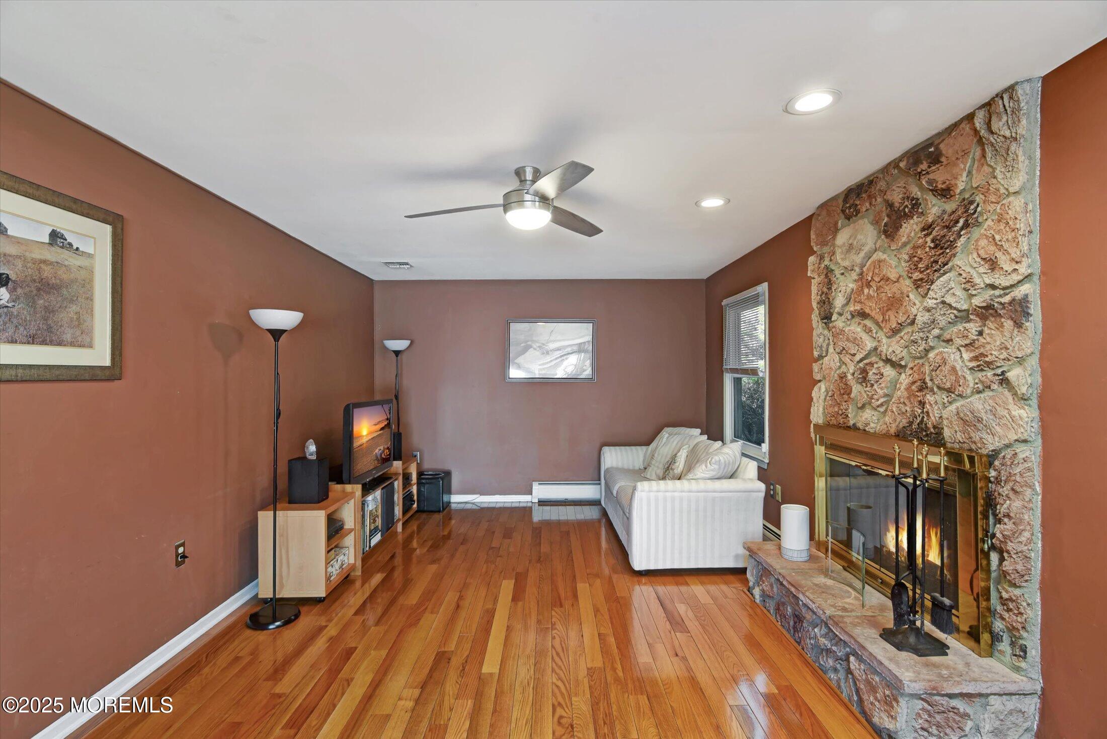 11 Chatham Ridge Drive, Freehold, New Jersey image 14