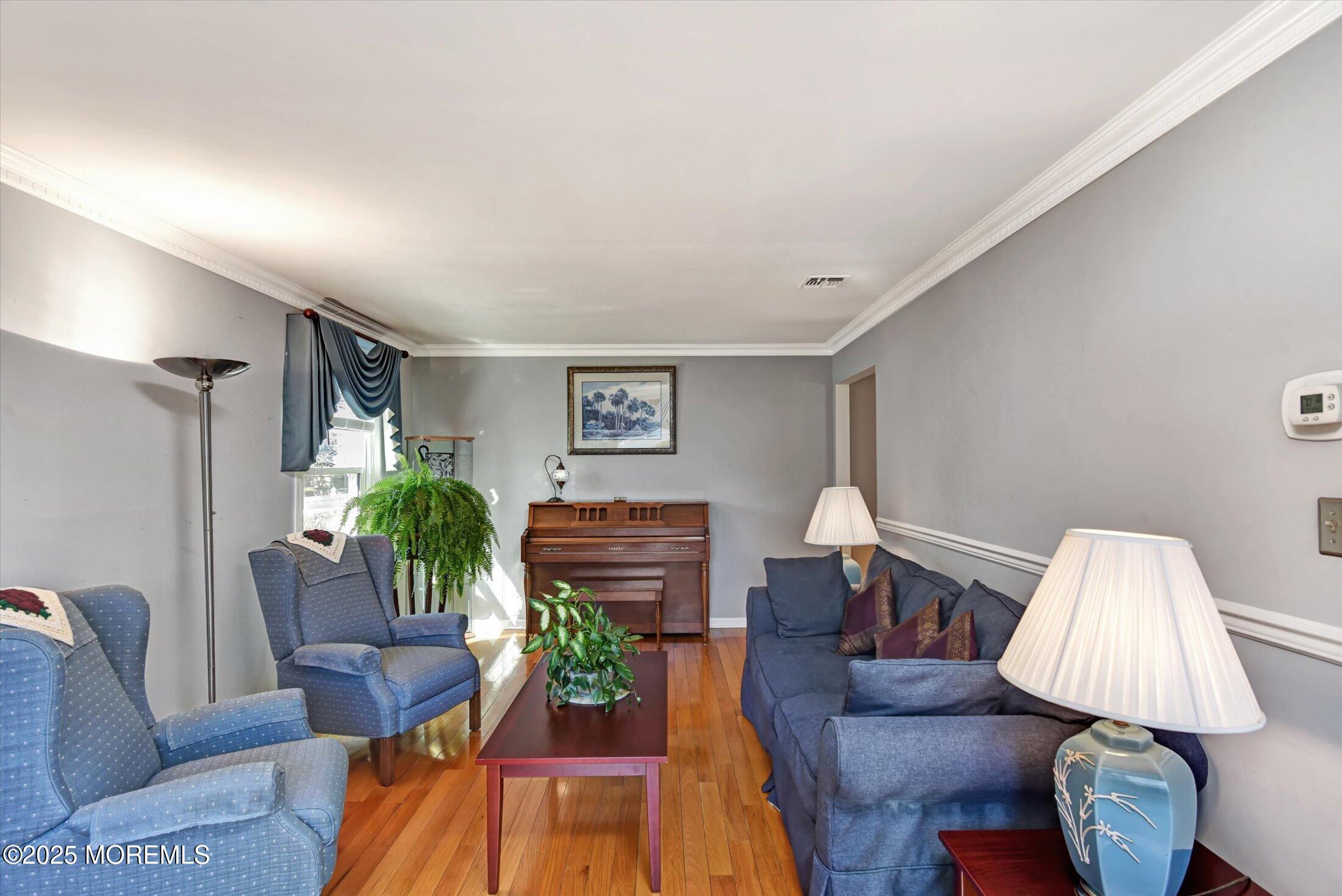 11 Chatham Ridge Drive, Freehold, New Jersey image 10