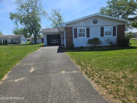 Homes For Sale - 5 Spenser Court #5<br/> Ocean County, Brick, NJ 08724