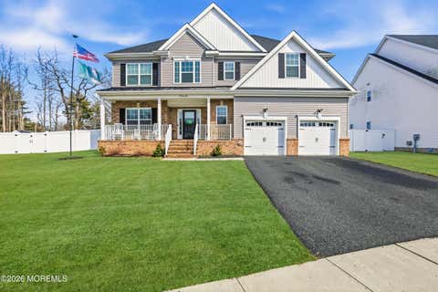 Homes For Sale - 4 Tasha Lane<br/> Howell, NJ 07731