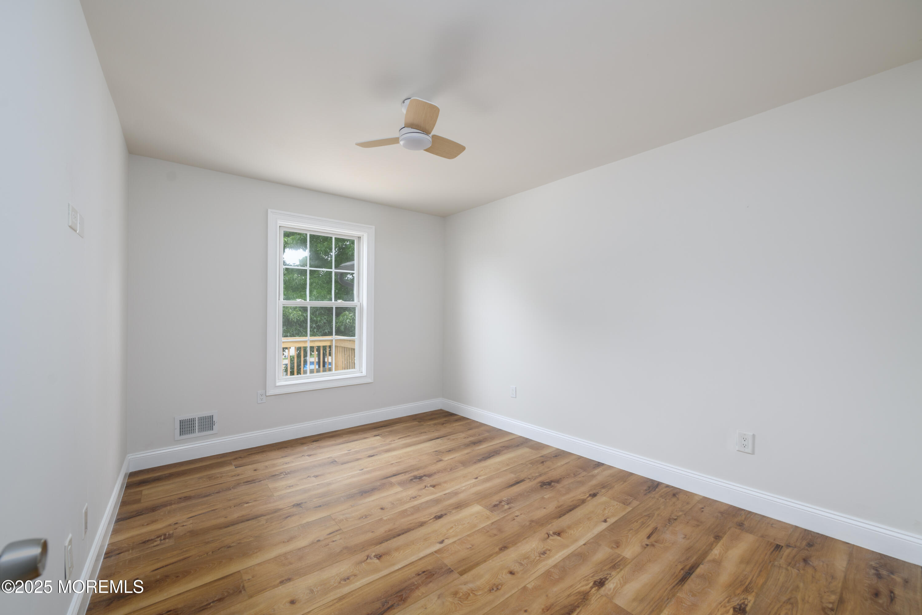 353 Lorillard Avenue, Union Beach, New Jersey image 18