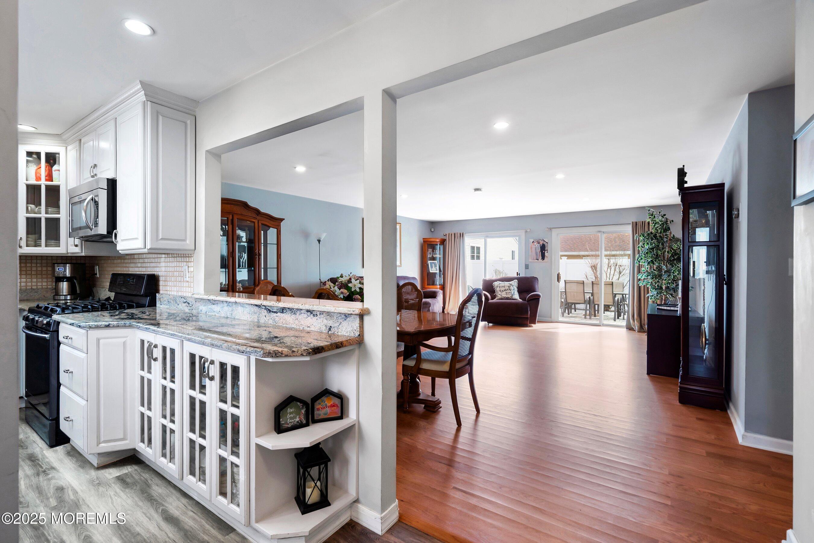 11 Long Road, Freehold, New Jersey image 10