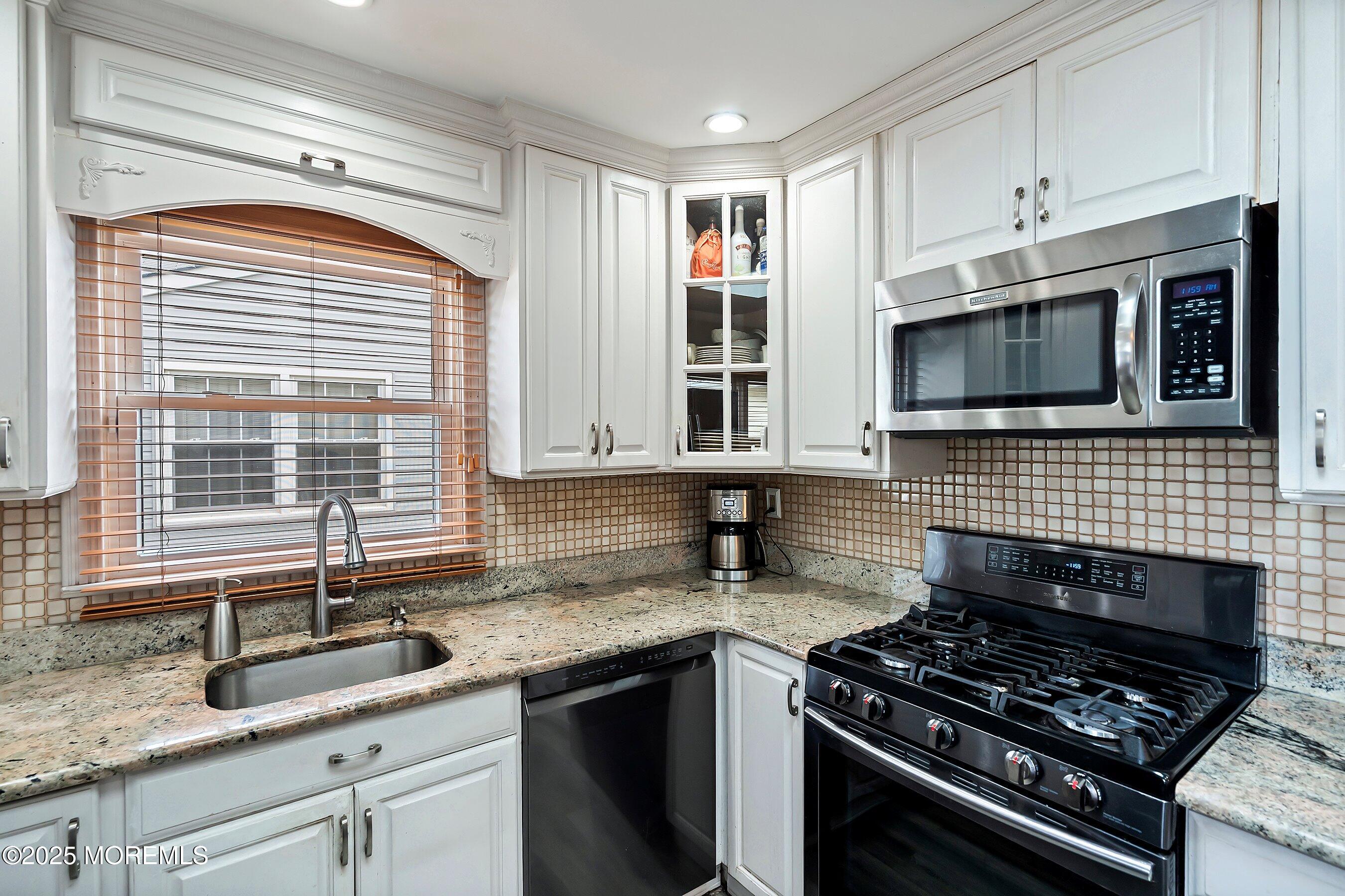 11 Long Road, Freehold, New Jersey image 9