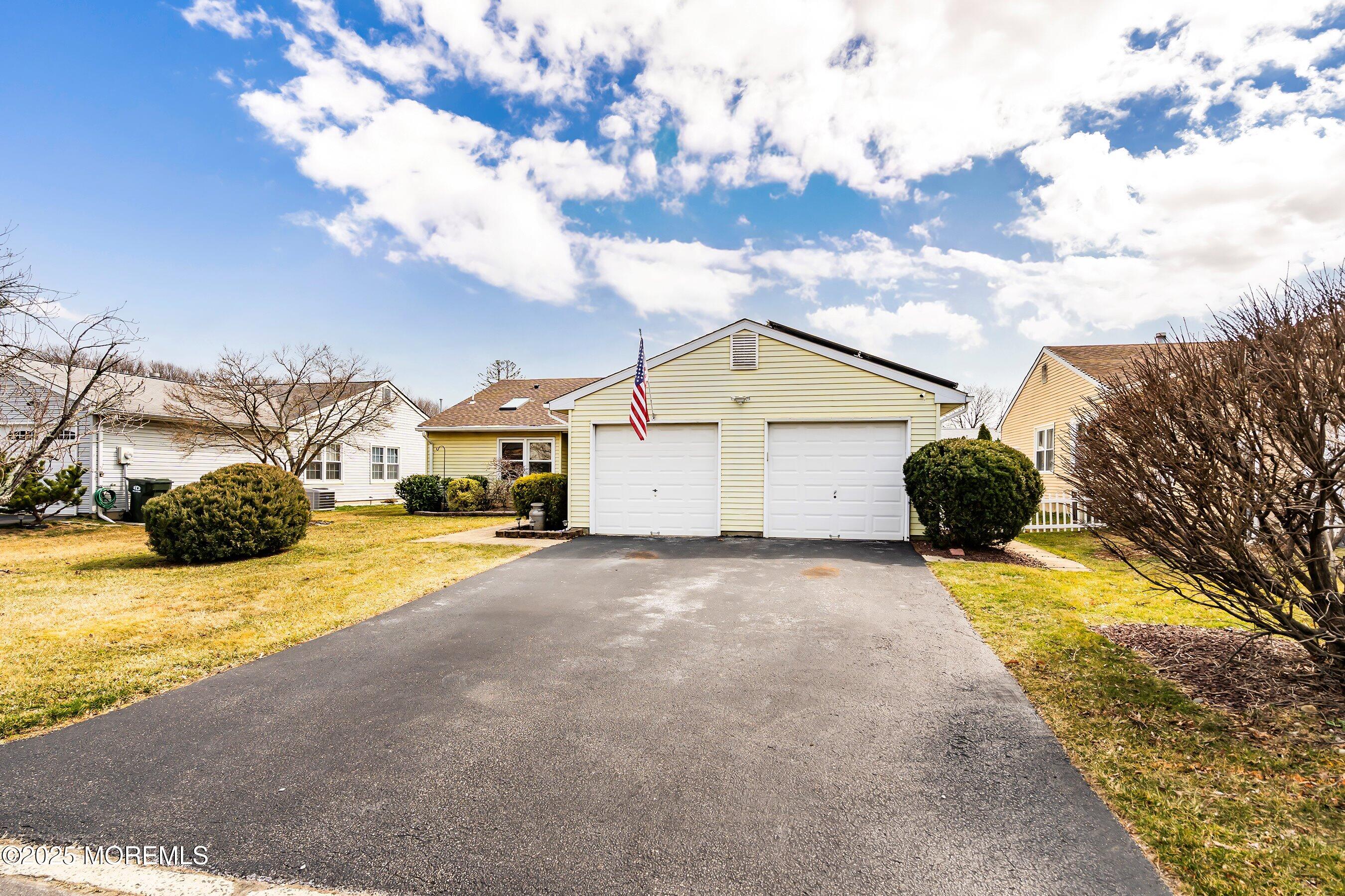 11 Long Road, Freehold, New Jersey image 2