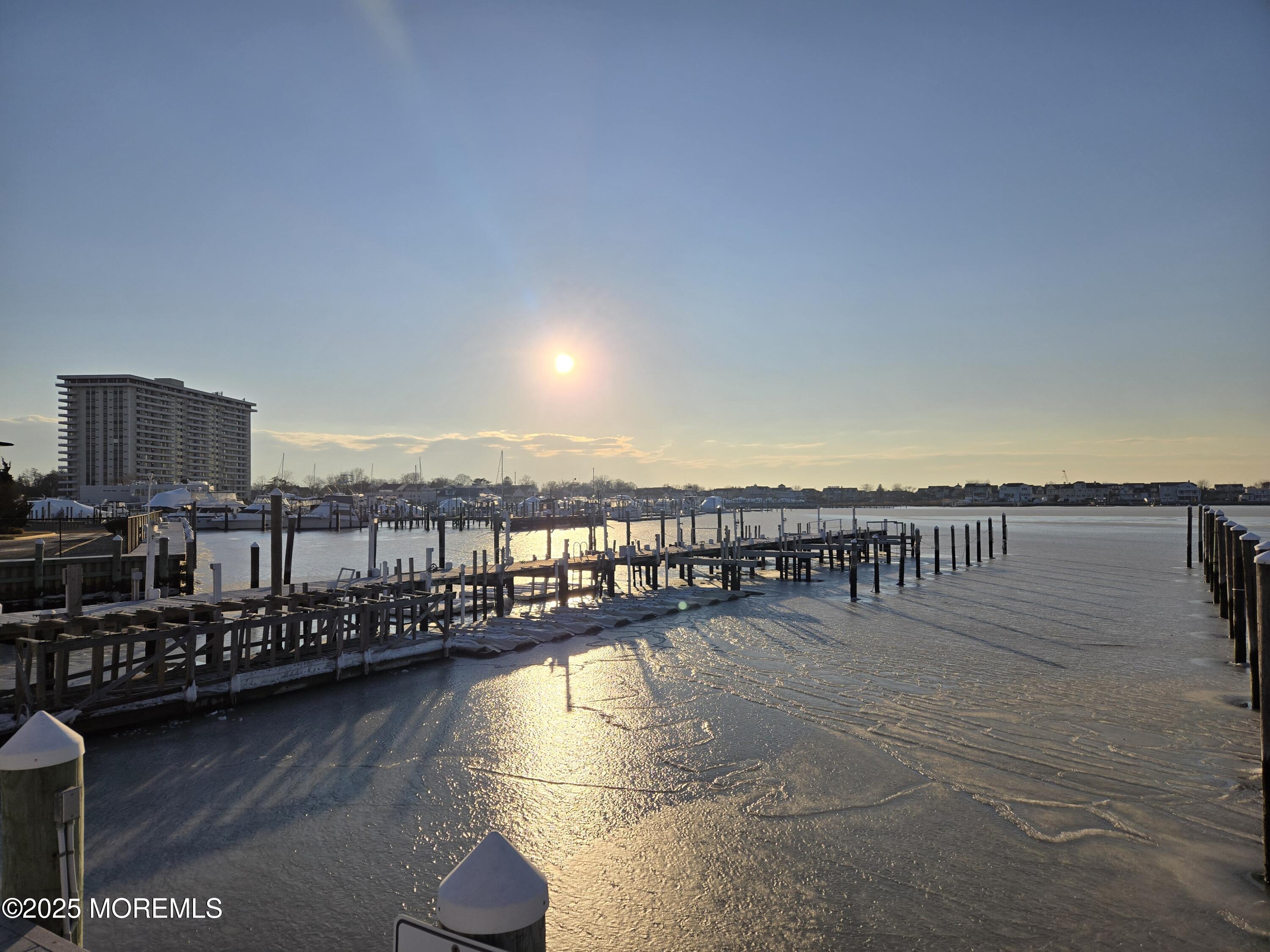 98 Wharfside Drive, Monmouth Beach, New Jersey image 34