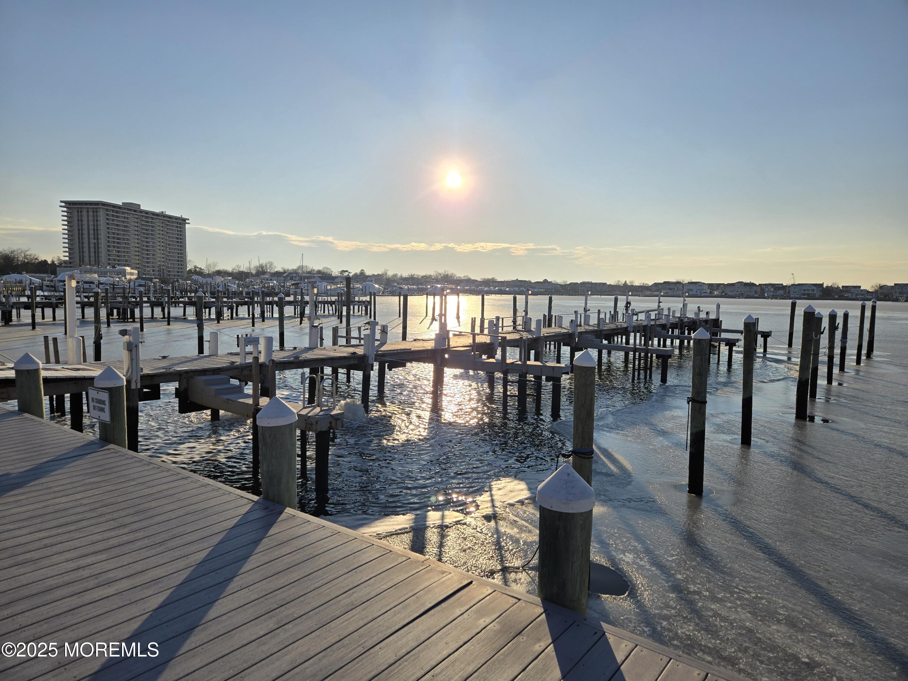 98 Wharfside Drive, Monmouth Beach, New Jersey image 33