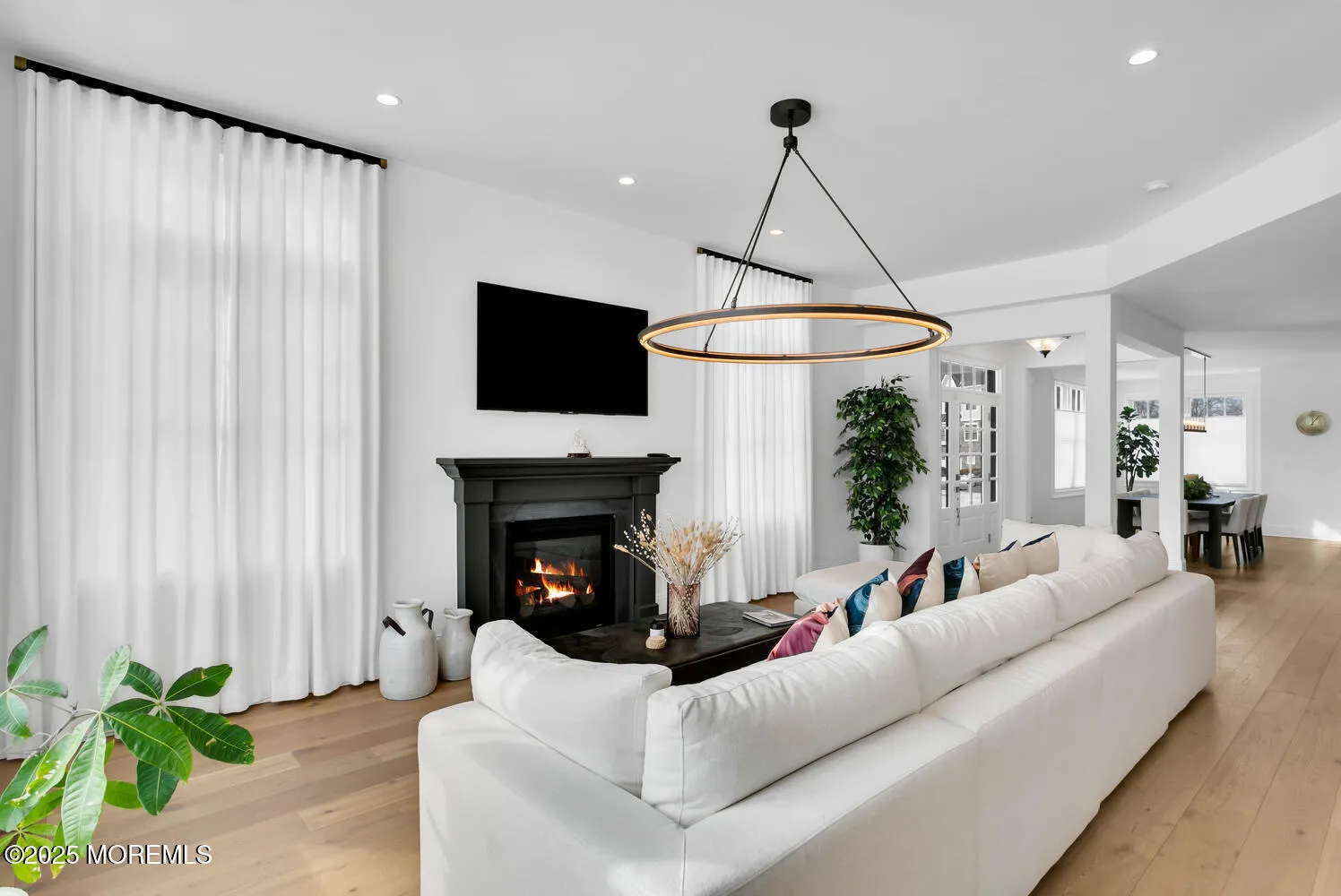 Eatontown, New Jersey 07724, United States, 3 Bedrooms Bedrooms, ,4 BathroomsBathrooms,Residential,Active,4160