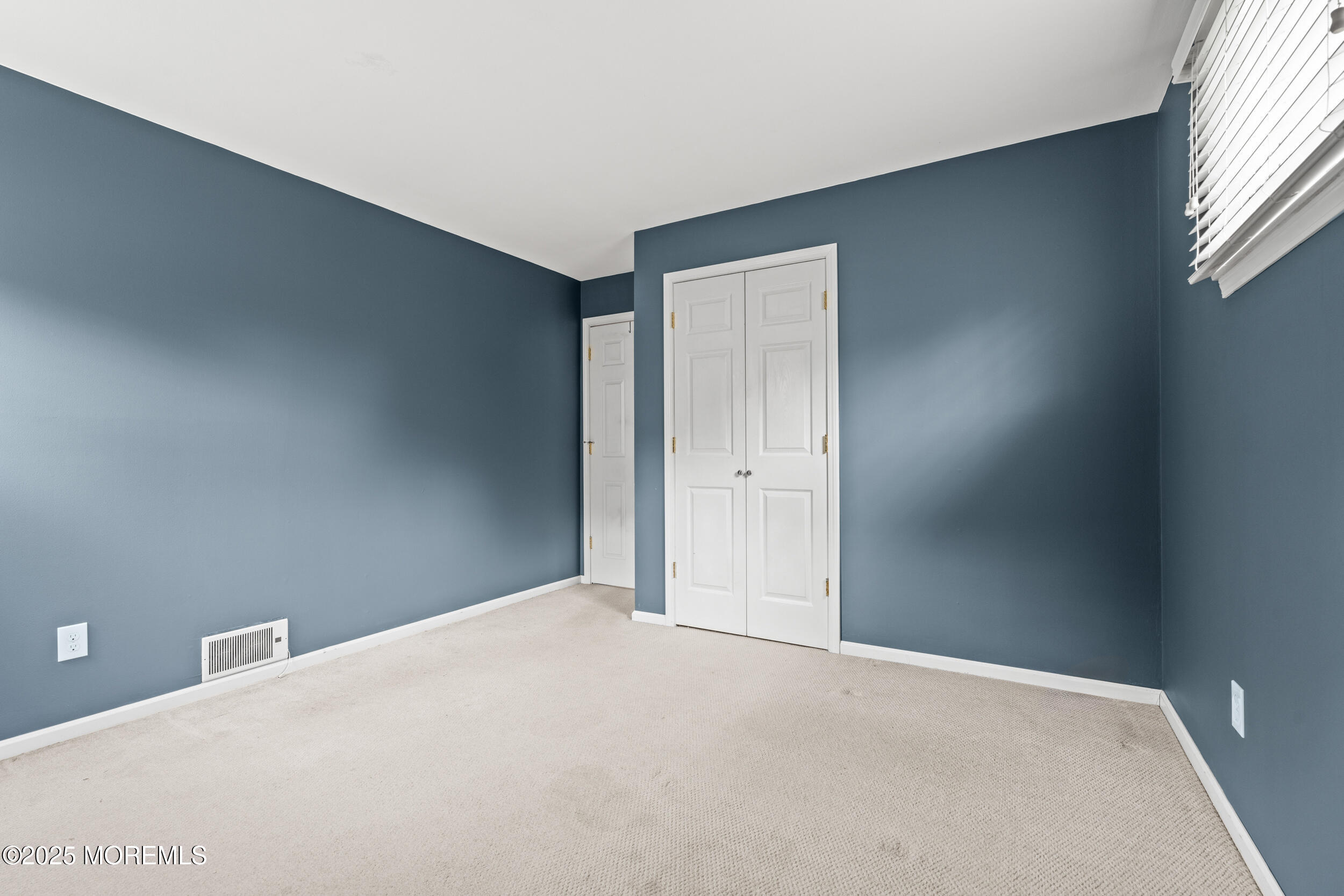 183 Crestview Drive, Middletown, New Jersey image 15