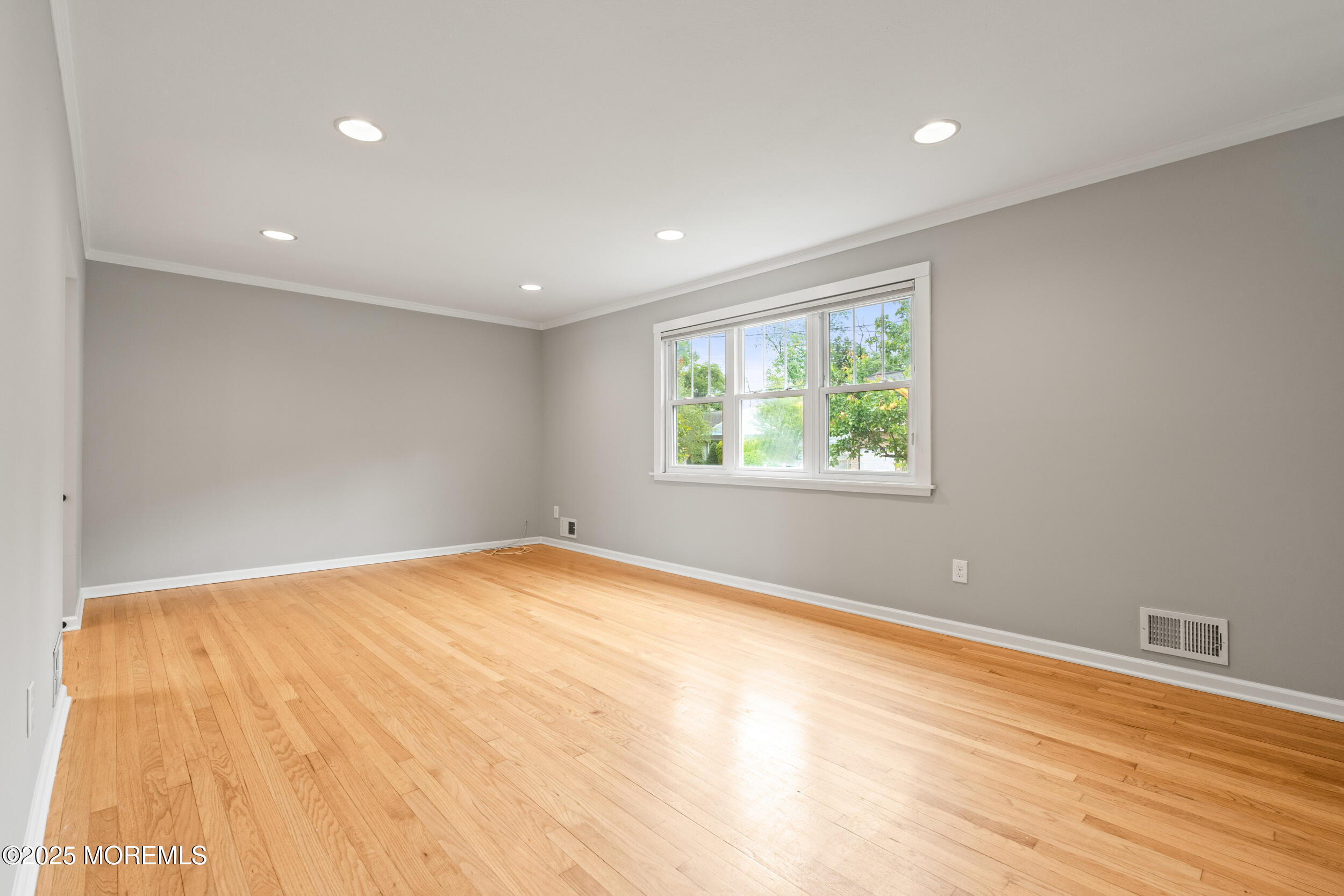 183 Crestview Drive