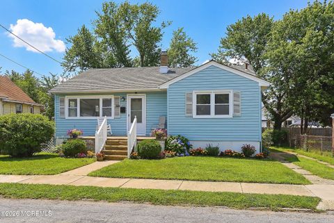 Photo of 20 E Thompson Avenue, Pleasantville, NJ 08232 (MLS # 22605377)