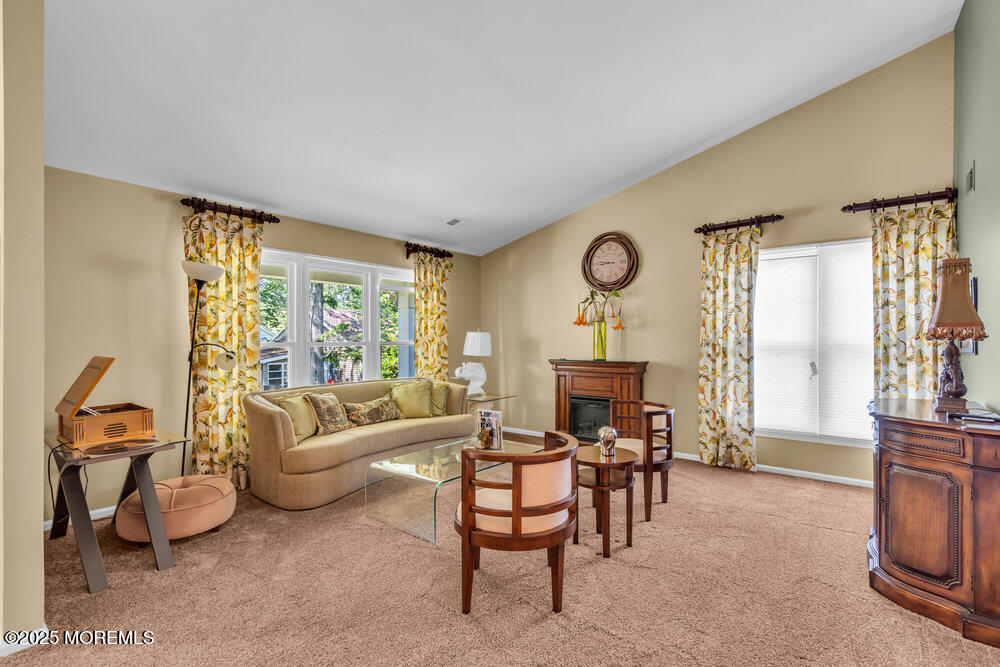 1515 Cloverdale Court