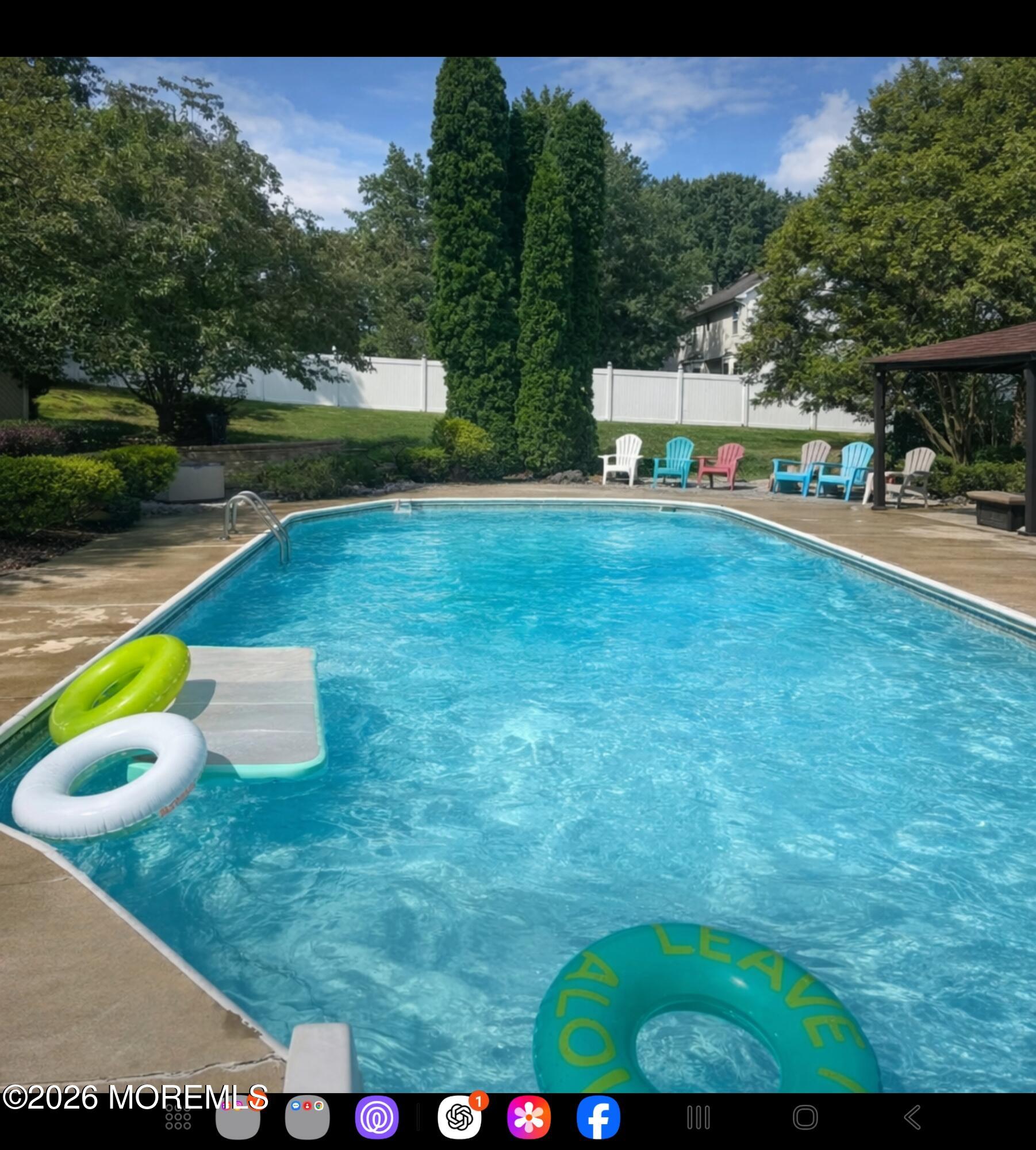 302 E Bird Village Road