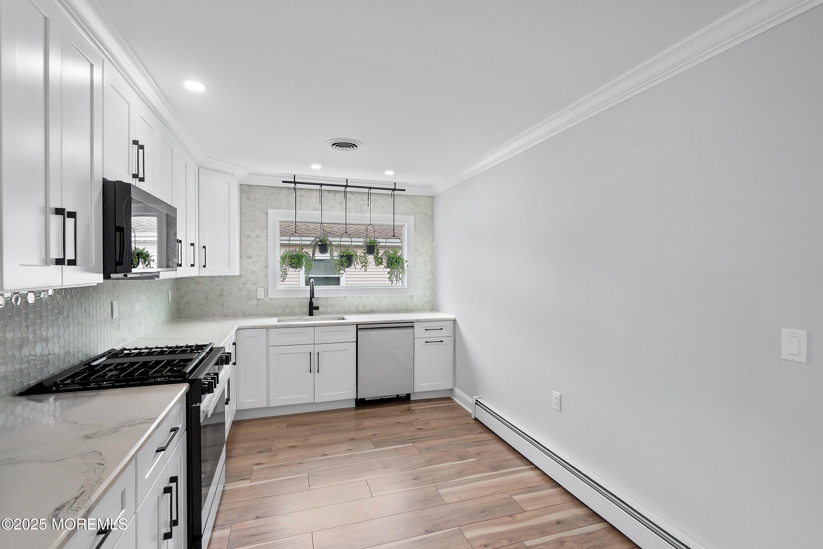 94 Hyannis Street, Toms River, New Jersey image 13