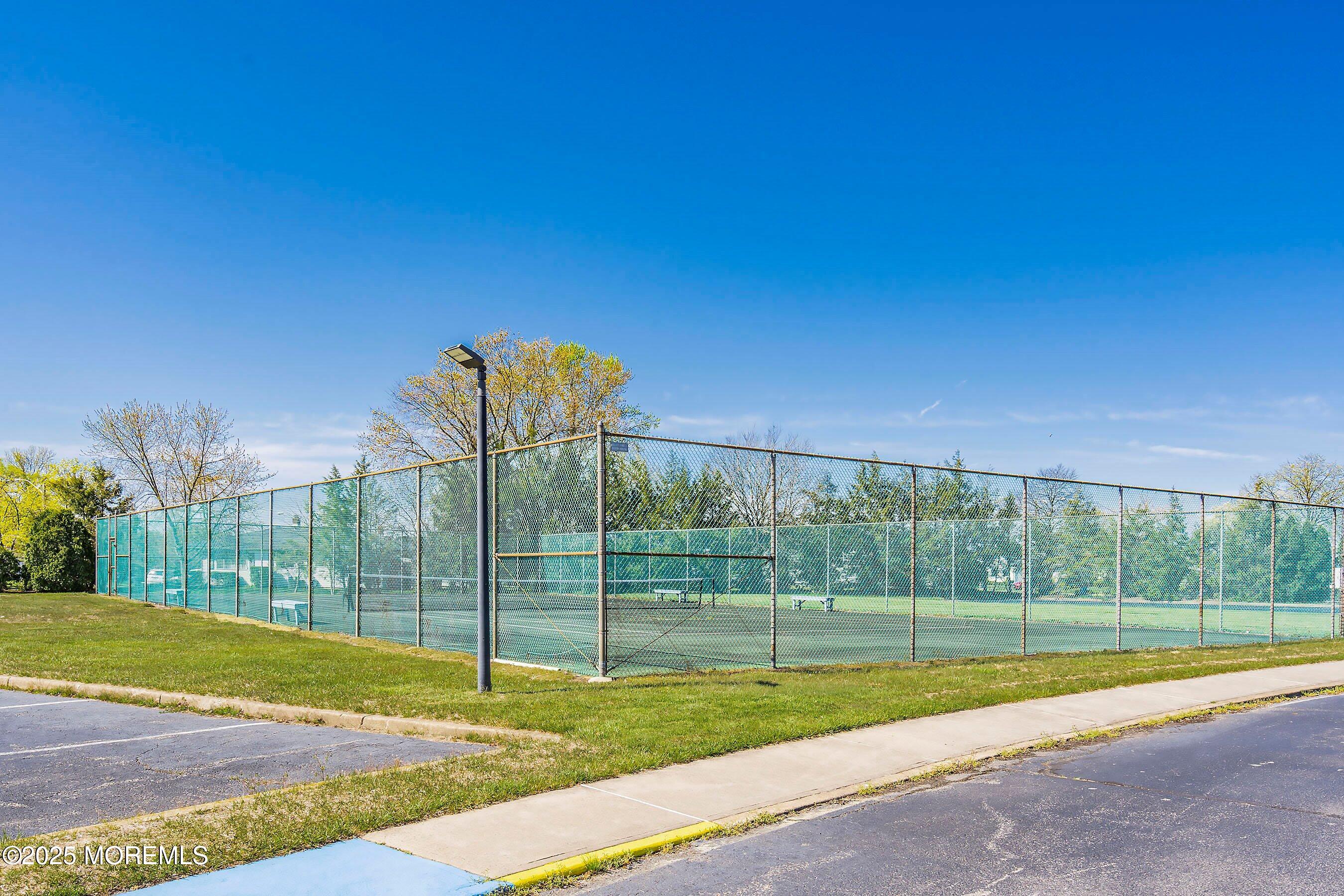 94 Hyannis Street, Toms River, New Jersey image 44