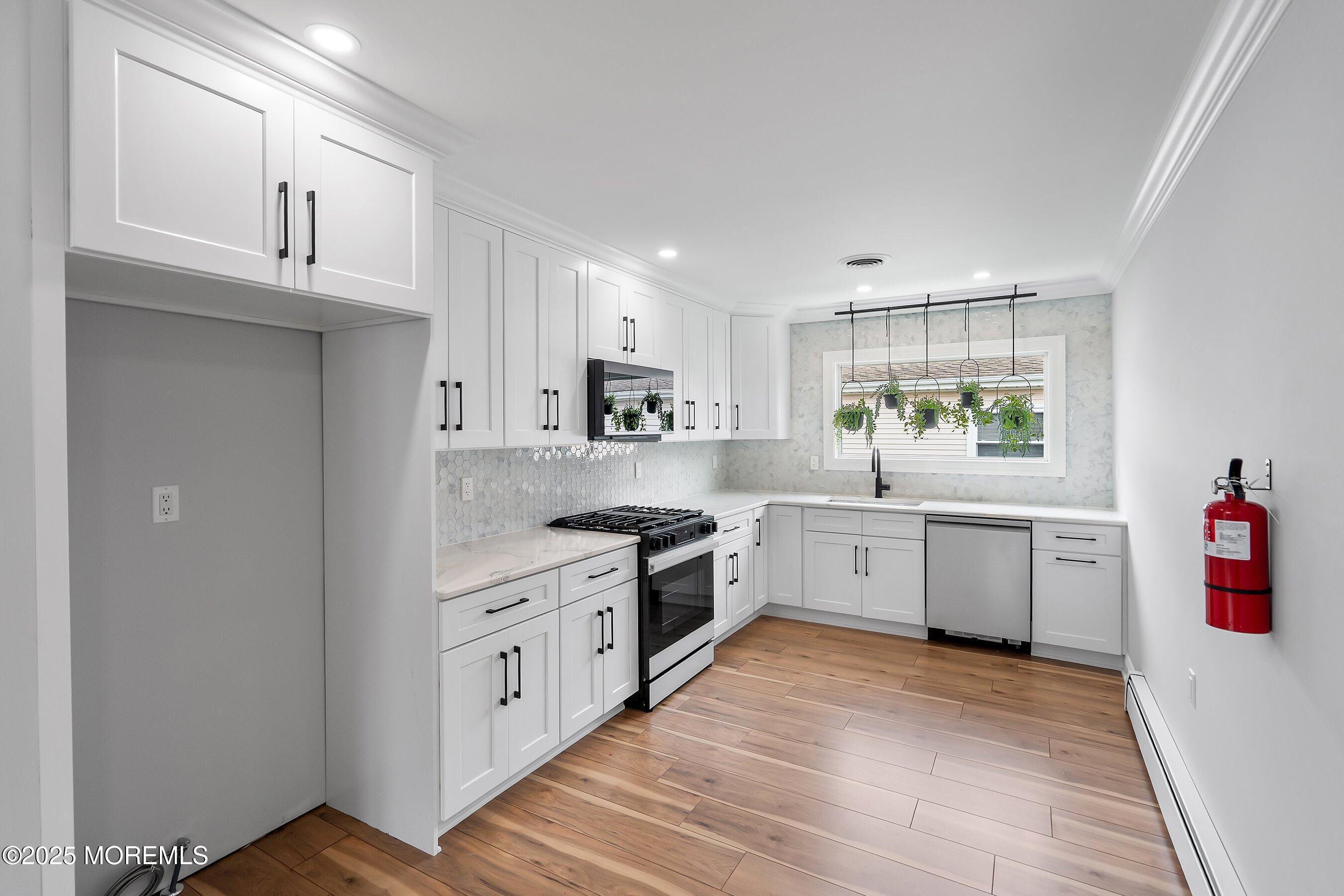 94 Hyannis Street, Toms River, New Jersey image 10