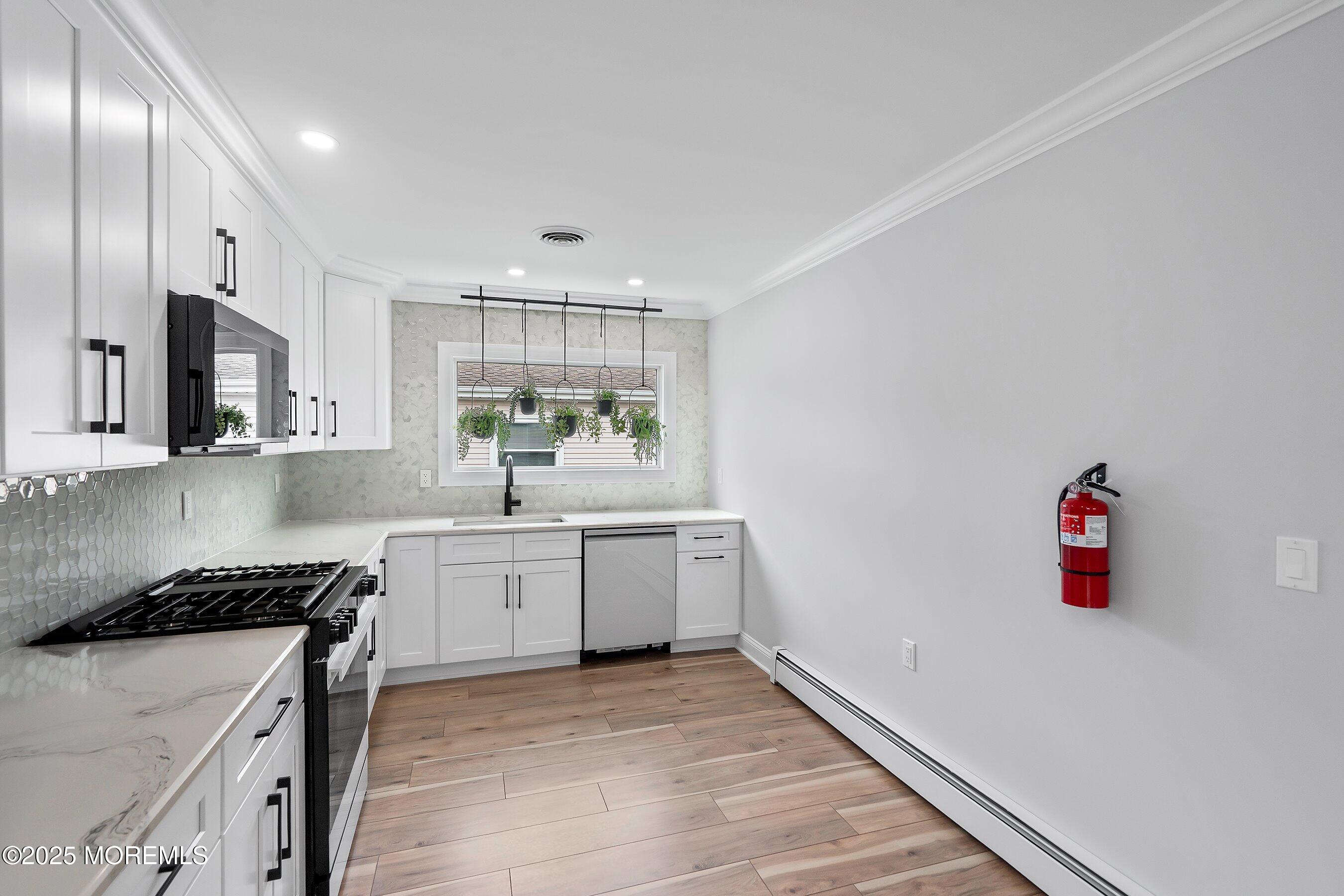 94 Hyannis Street, Toms River, New Jersey image 12