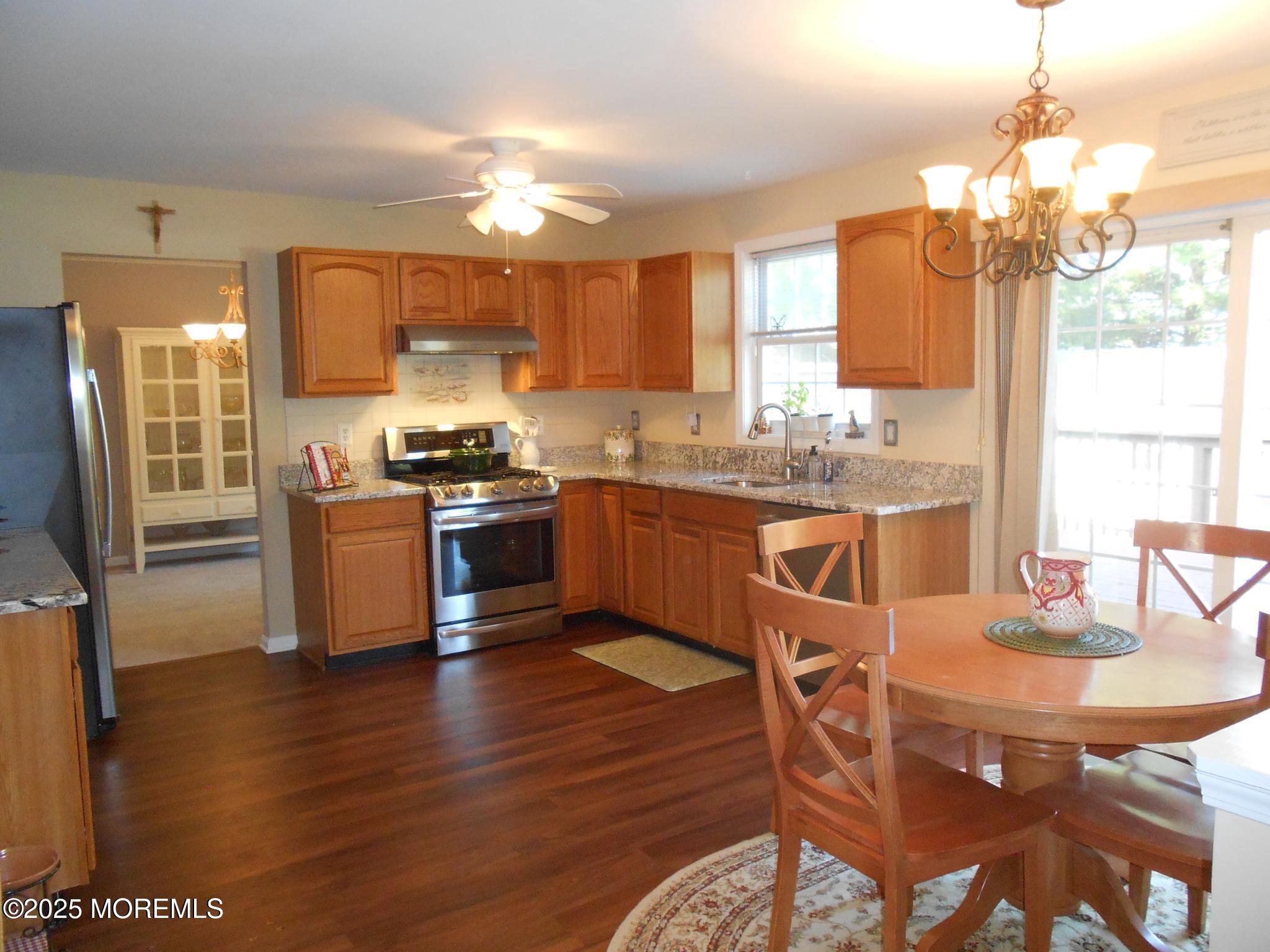 483 Coral Lane, Manahawkin, New Jersey image 6