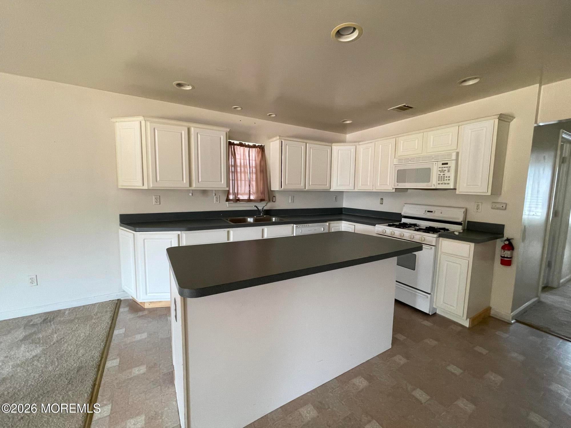 5 Hudson Avenue