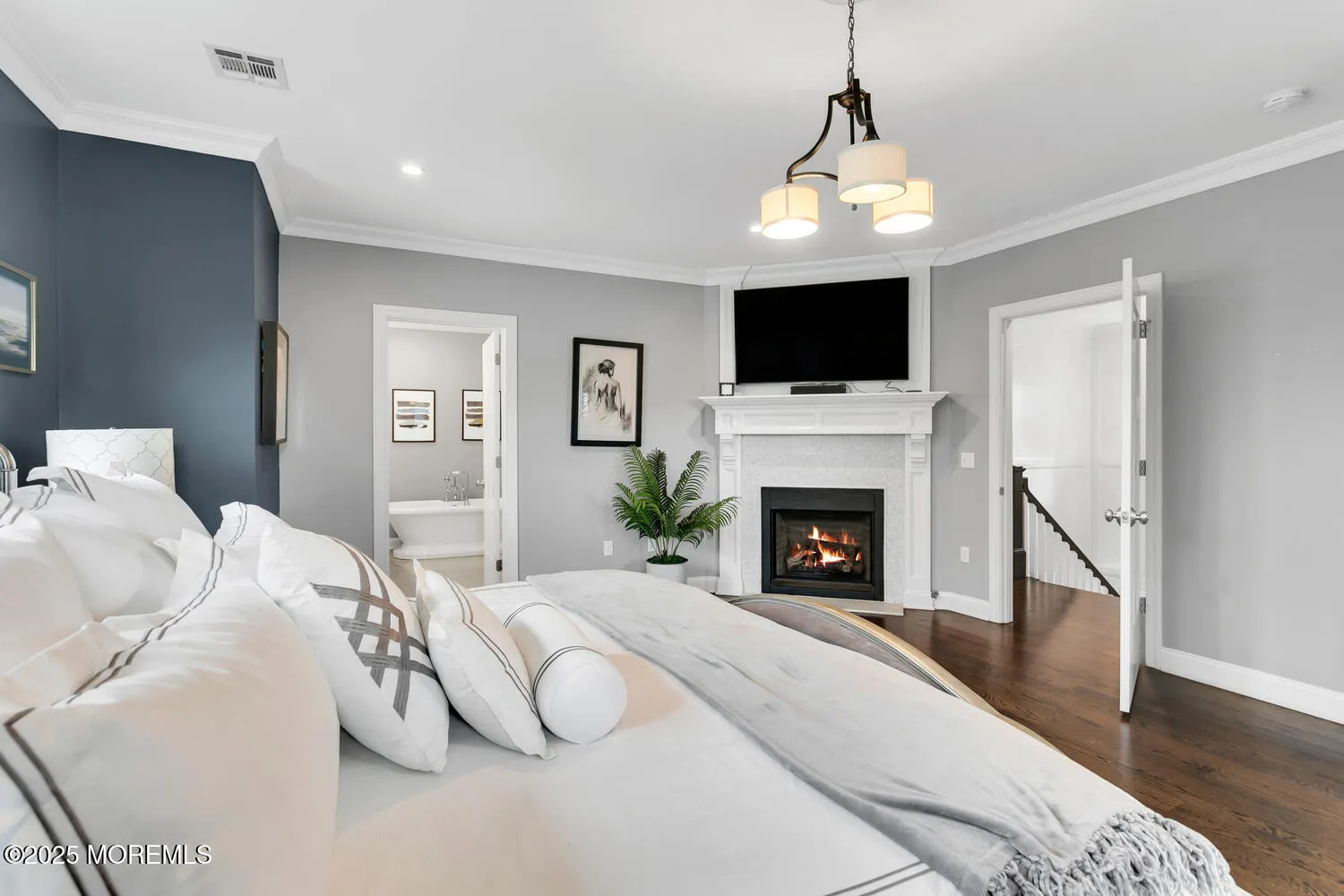 Rumson, New Jersey 07760, United States, 5 Bedrooms Bedrooms, ,5 BathroomsBathrooms,Residential,Active,94614