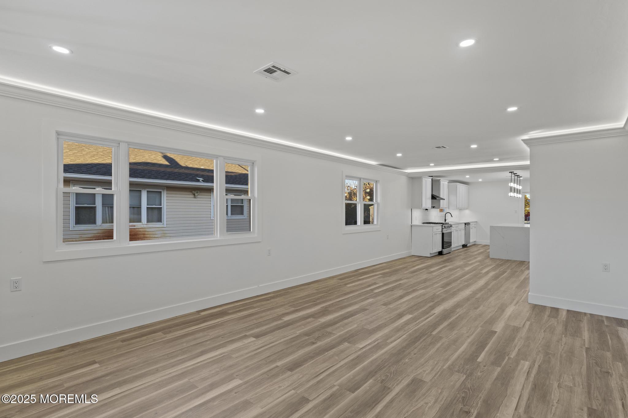 16 Saint Kitts Drive